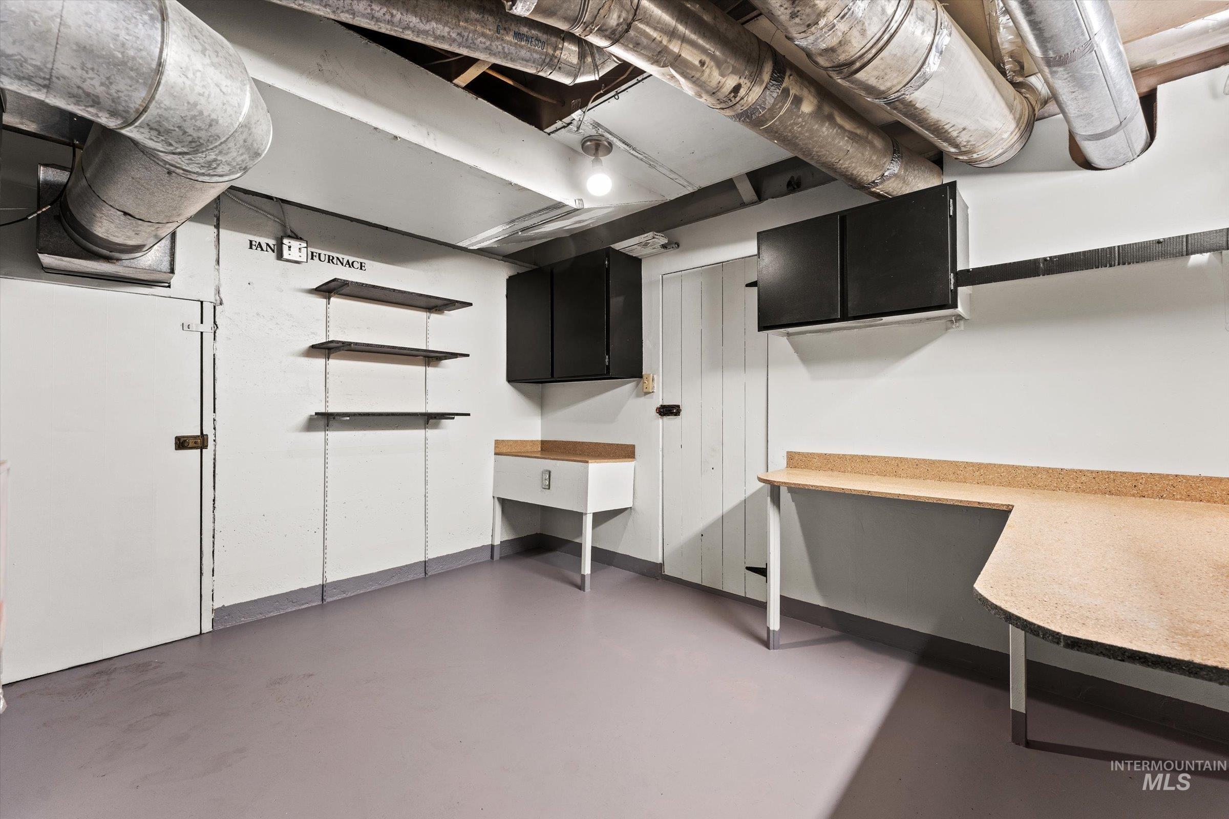 2205 S Kimball Ave, Caldwell, Idaho 83605, 3 Bedrooms, 2 Bathrooms, Residential For Sale, Price $350,000, 98975973