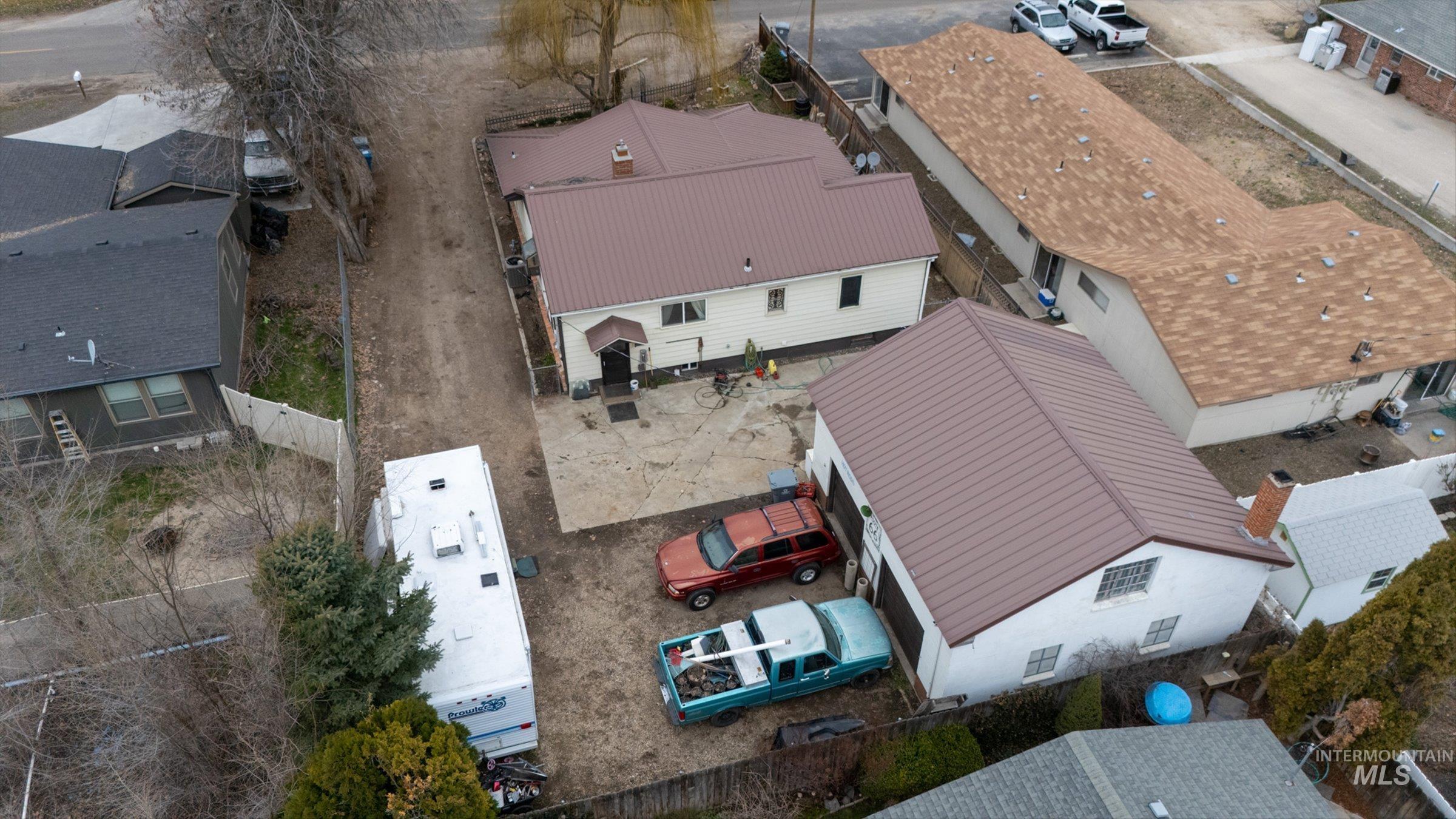 2205 S Kimball Ave, Caldwell, Idaho 83605, 3 Bedrooms, 2 Bathrooms, Residential For Sale, Price $350,000, 98975973