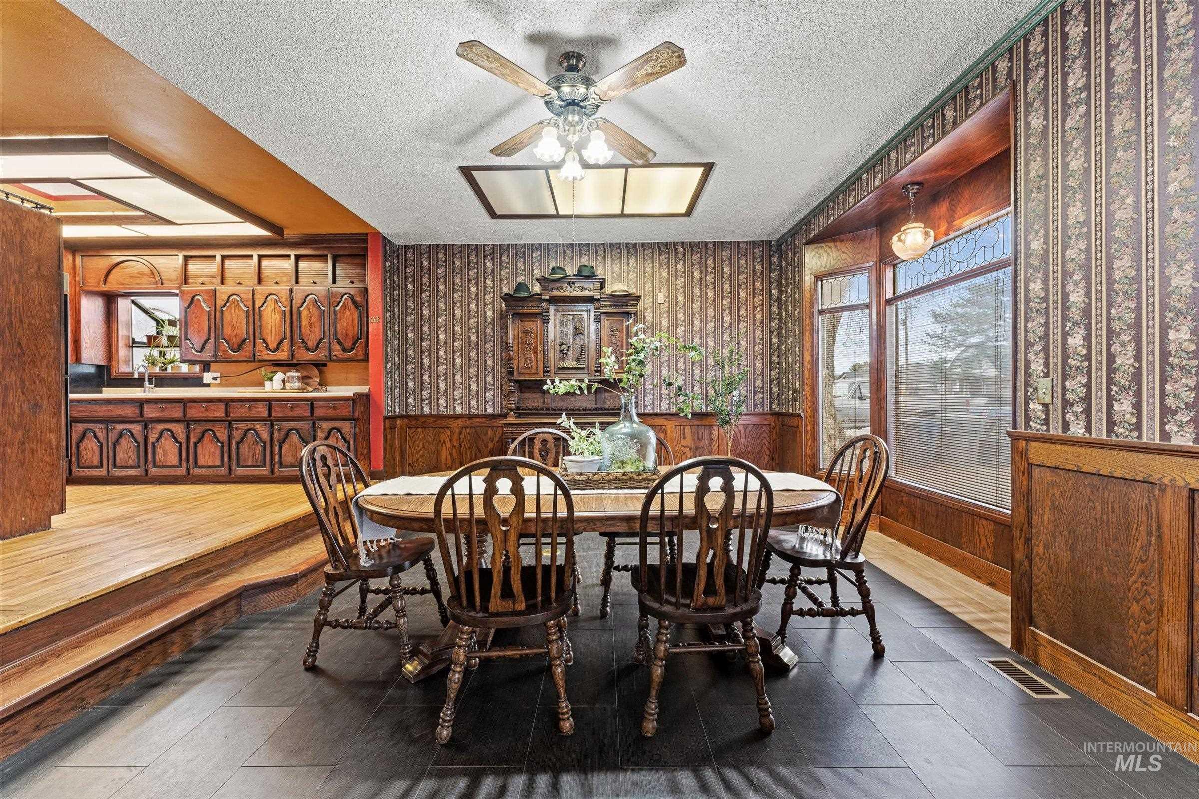 2205 S Kimball Ave, Caldwell, Idaho 83605, 3 Bedrooms, 2 Bathrooms, Residential For Sale, Price $350,000, 98975973