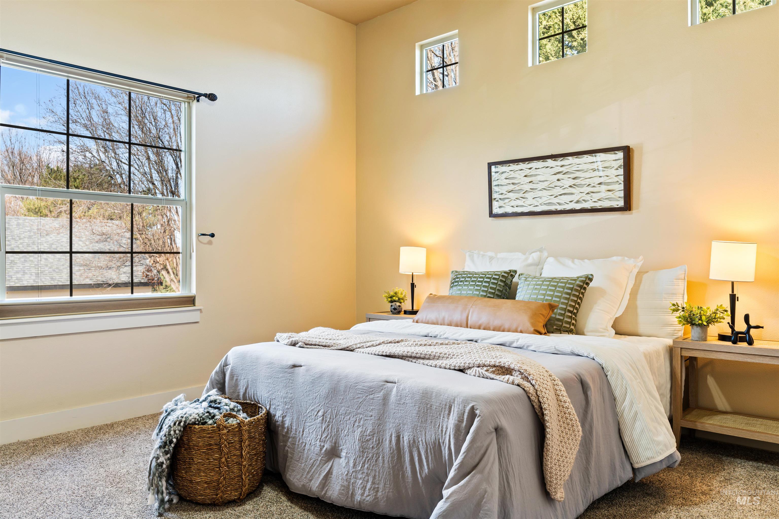 948 E Shadow Creek Ln, Eagle, Idaho 83616, 3 Bedrooms, 2.5 Bathrooms, Residential For Sale, Price $549,000, 98975977