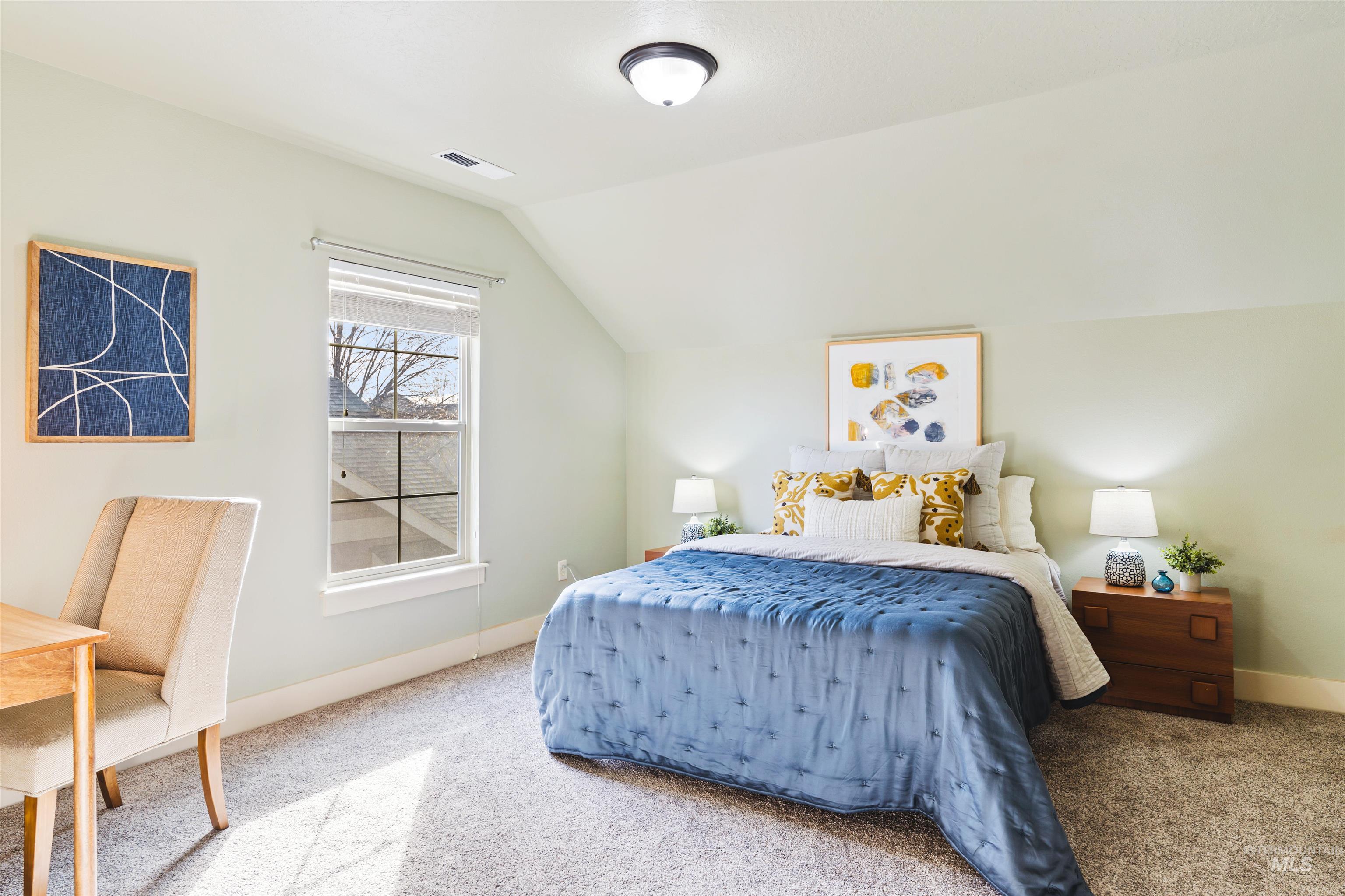 948 E Shadow Creek Ln, Eagle, Idaho 83616, 3 Bedrooms, 2.5 Bathrooms, Residential For Sale, Price $549,000, 98975977