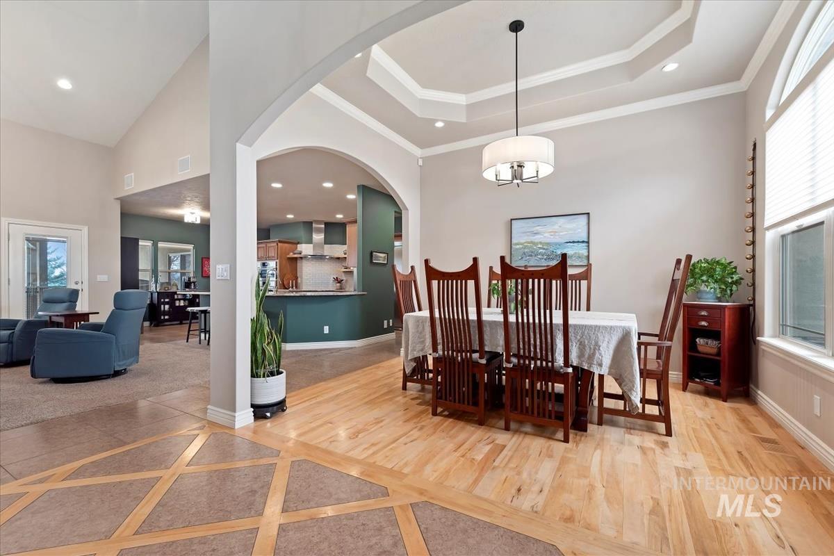 4243 E Switzer, Nampa, Idaho 83686-1260, 5 Bedrooms, 4.5 Bathrooms, Residential For Sale, Price $1,297,736,MLS 98975978