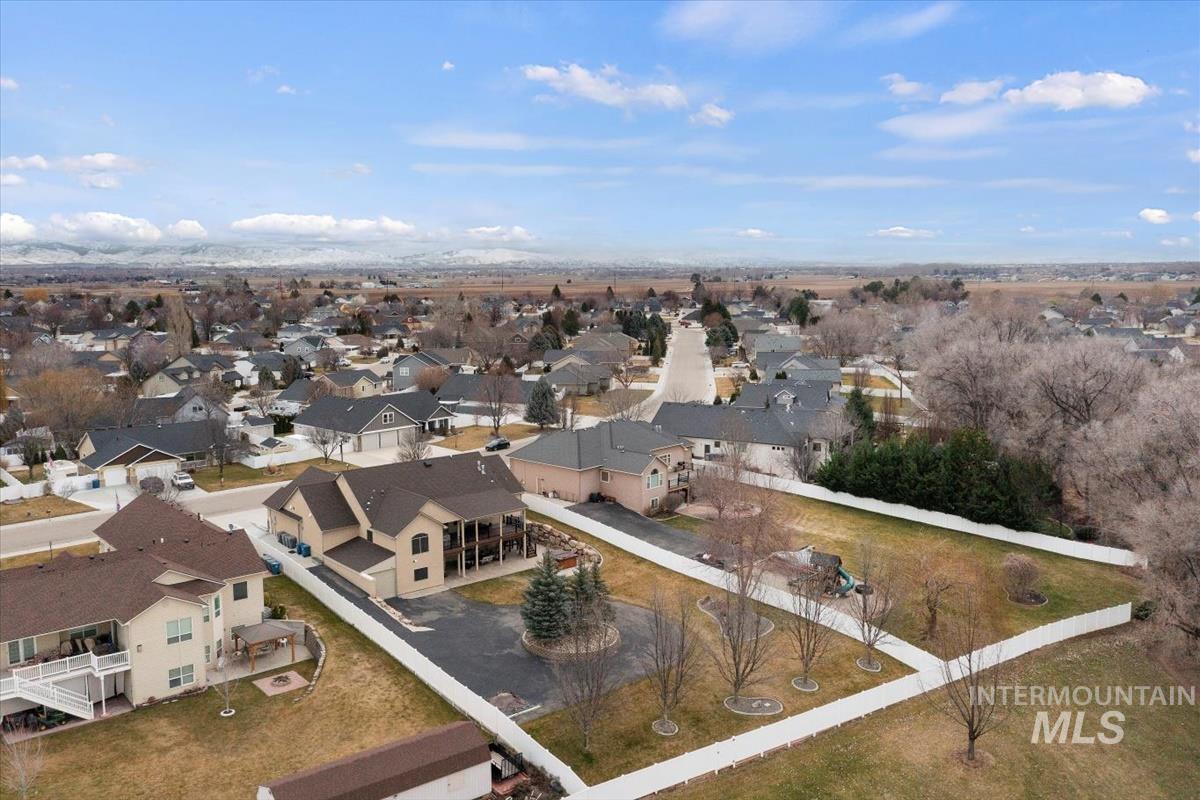 4243 E Switzer, Nampa, Idaho 83686-1260, 5 Bedrooms, 4.5 Bathrooms, Residential For Sale, Price $1,297,736,MLS 98975978