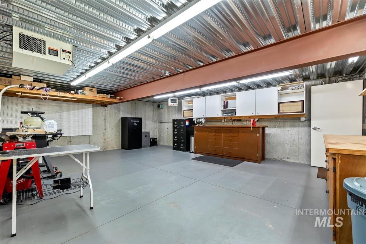 4243 E Switzer, Nampa, Idaho 83686-1260, 5 Bedrooms, 4.5 Bathrooms, Residential For Sale, Price $1,297,736,MLS 98975978