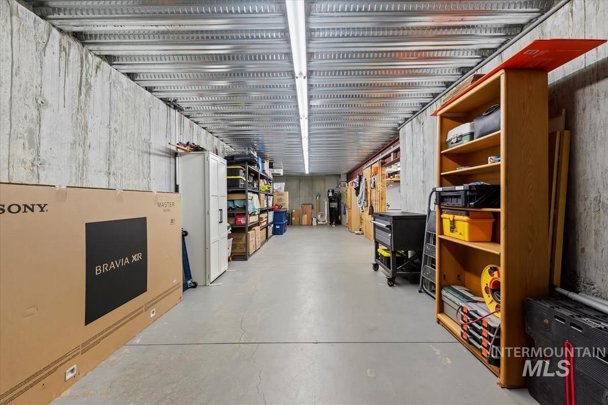 4243 E Switzer, Nampa, Idaho 83686-1260, 5 Bedrooms, 4.5 Bathrooms, Residential For Sale, Price $1,297,736,MLS 98975978