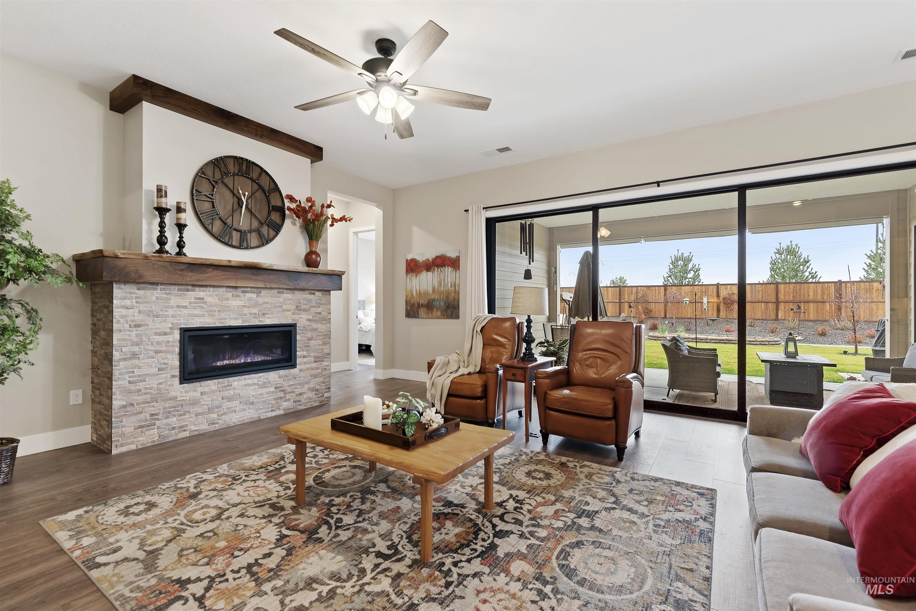 11723 S Glory Lane, Kuna, Idaho 83634, 3 Bedrooms, 3.5 Bathrooms, Residential For Sale, Price $699,900, 98975980