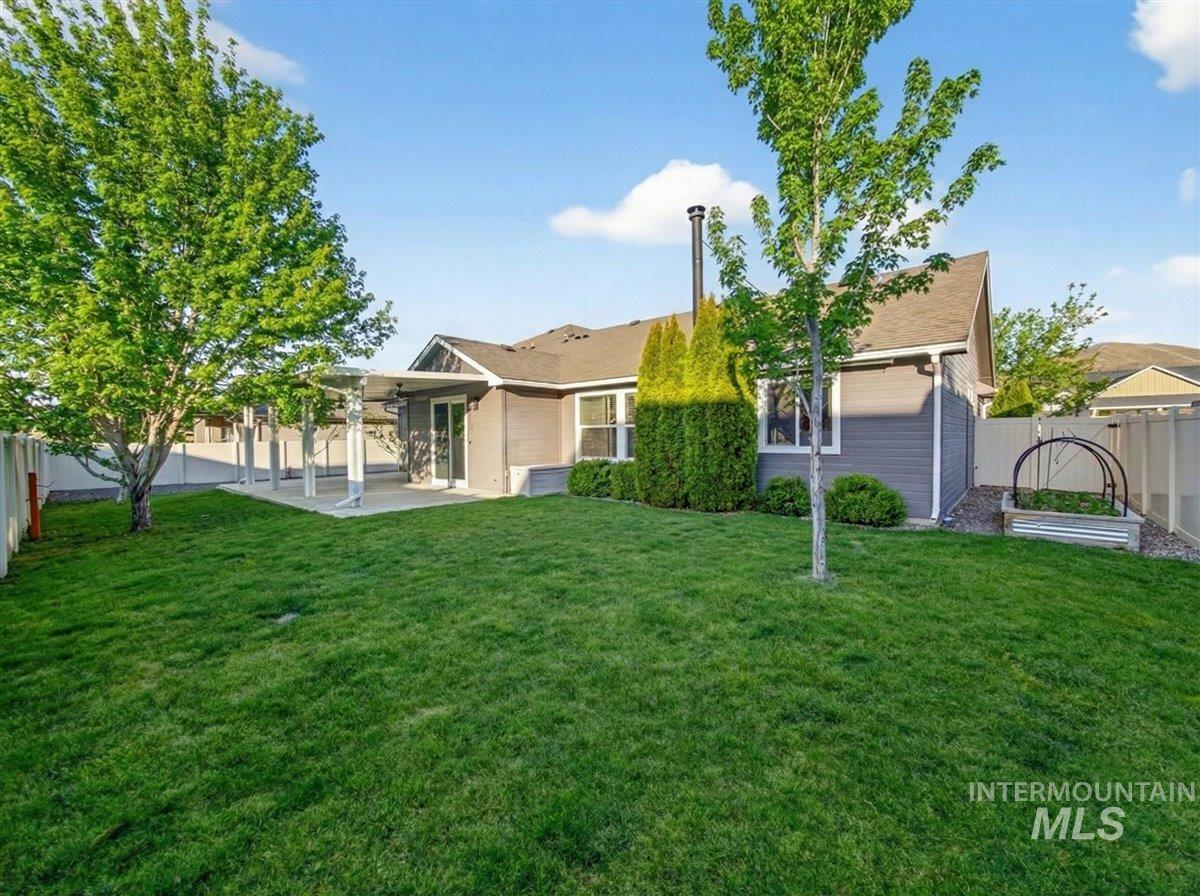 1103 Palace Ave, Emmett, Idaho 83617, 3 Bedrooms, 2 Bathrooms, Residential For Sale, Price $525,000, 98975984