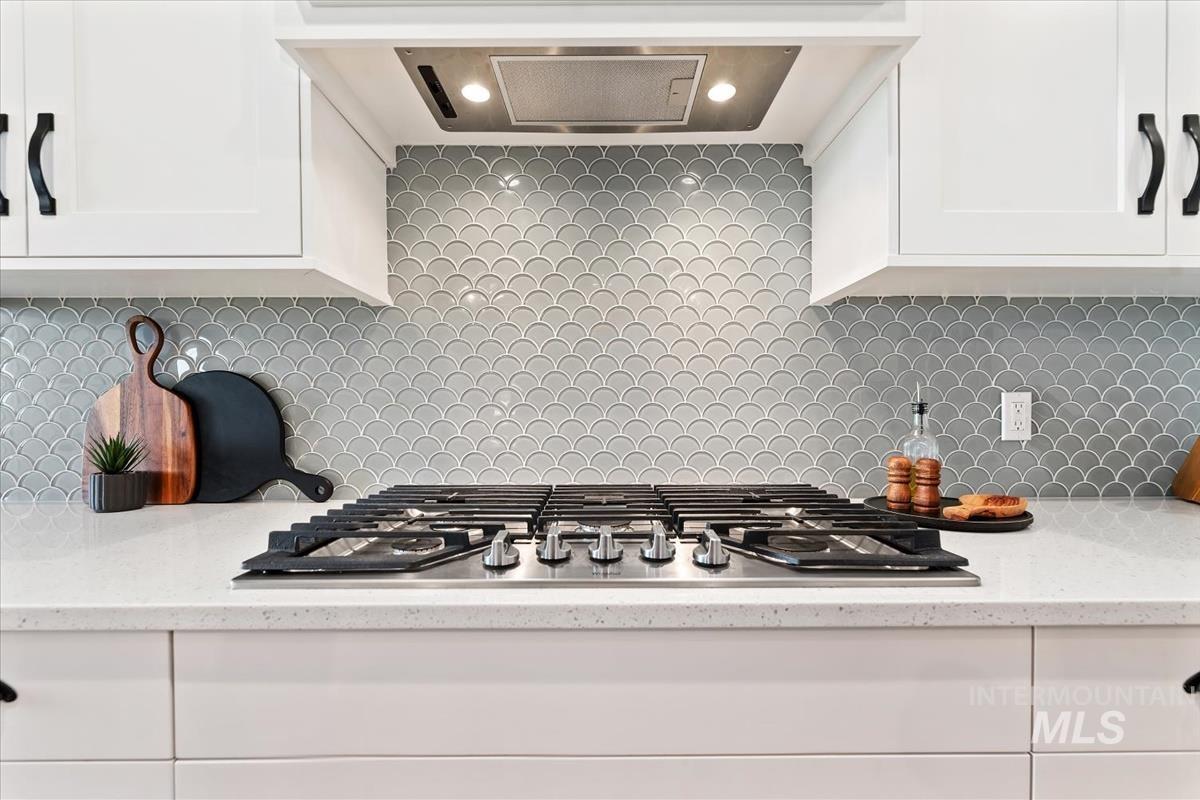 12127 S Aves Place, Nampa, Idaho 83686, 3 Bedrooms, 2 Bathrooms, Residential For Sale, Price $695,000, 98975991