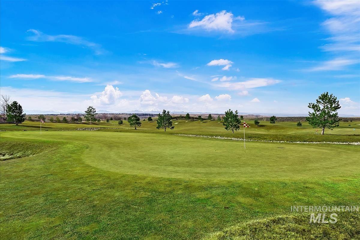 12127 S Aves Place, Nampa, Idaho 83686, 3 Bedrooms, 2 Bathrooms, Residential For Sale, Price $695,000, 98975991