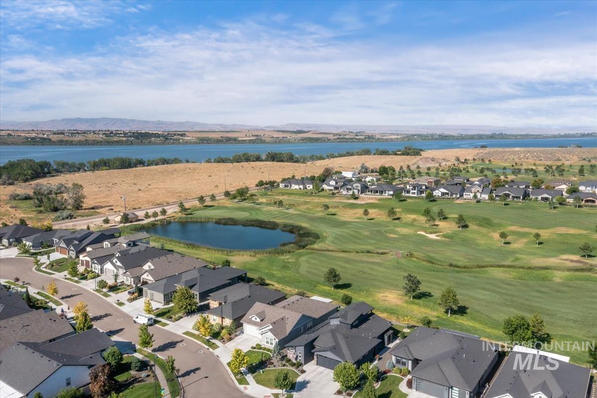 12127 S Aves Place, Nampa, Idaho 83686, 3 Bedrooms, 2 Bathrooms, Residential For Sale, Price $695,000, 98975991