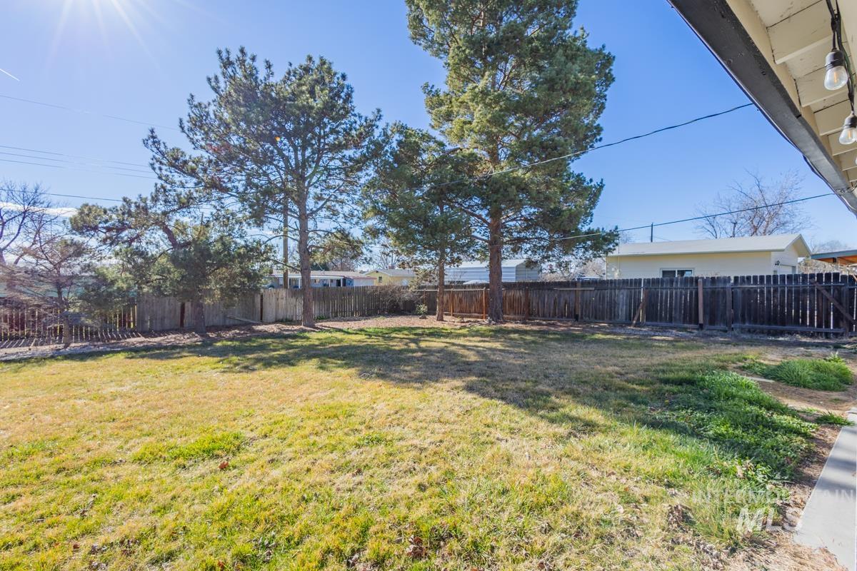 6701 W Kirkwood, Boise, Idaho 83709, 6 Bedrooms, 2 Bathrooms, Residential For Sale, Price $564,900, 98975993