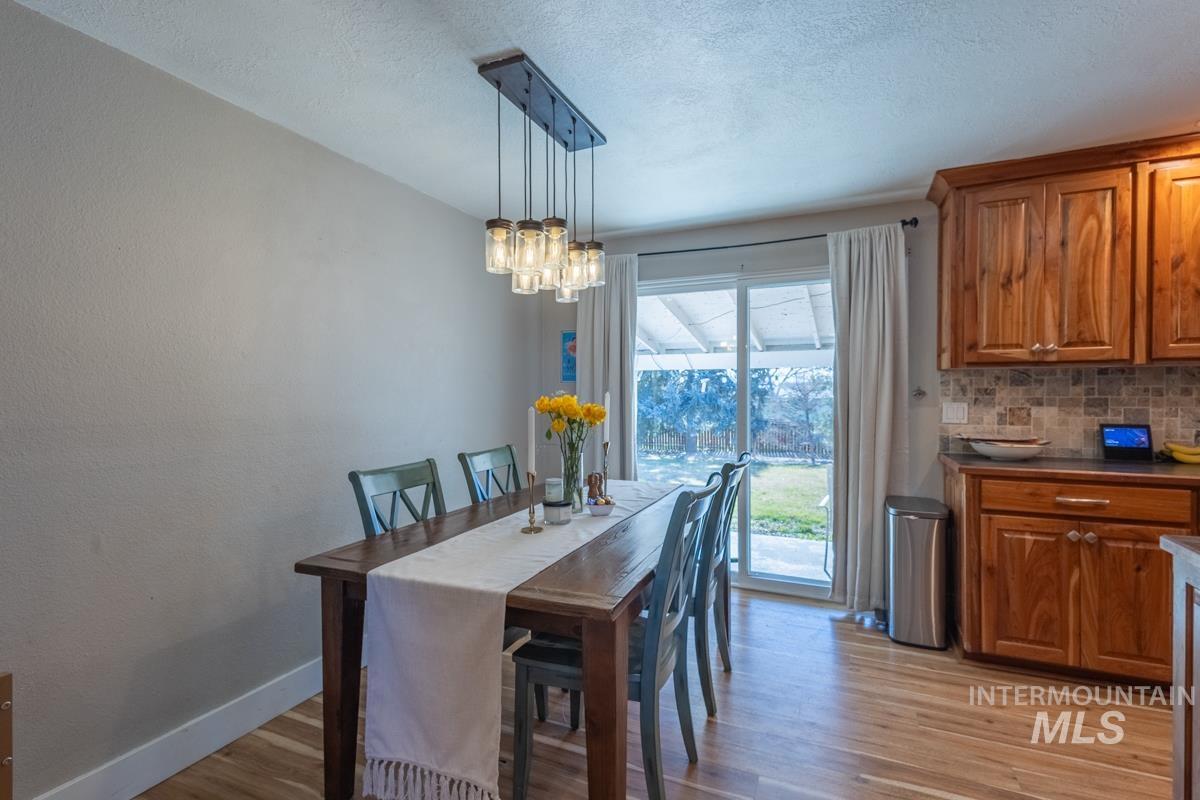 6701 W Kirkwood, Boise, Idaho 83709, 6 Bedrooms, 2 Bathrooms, Residential For Sale, Price $564,900, 98975993