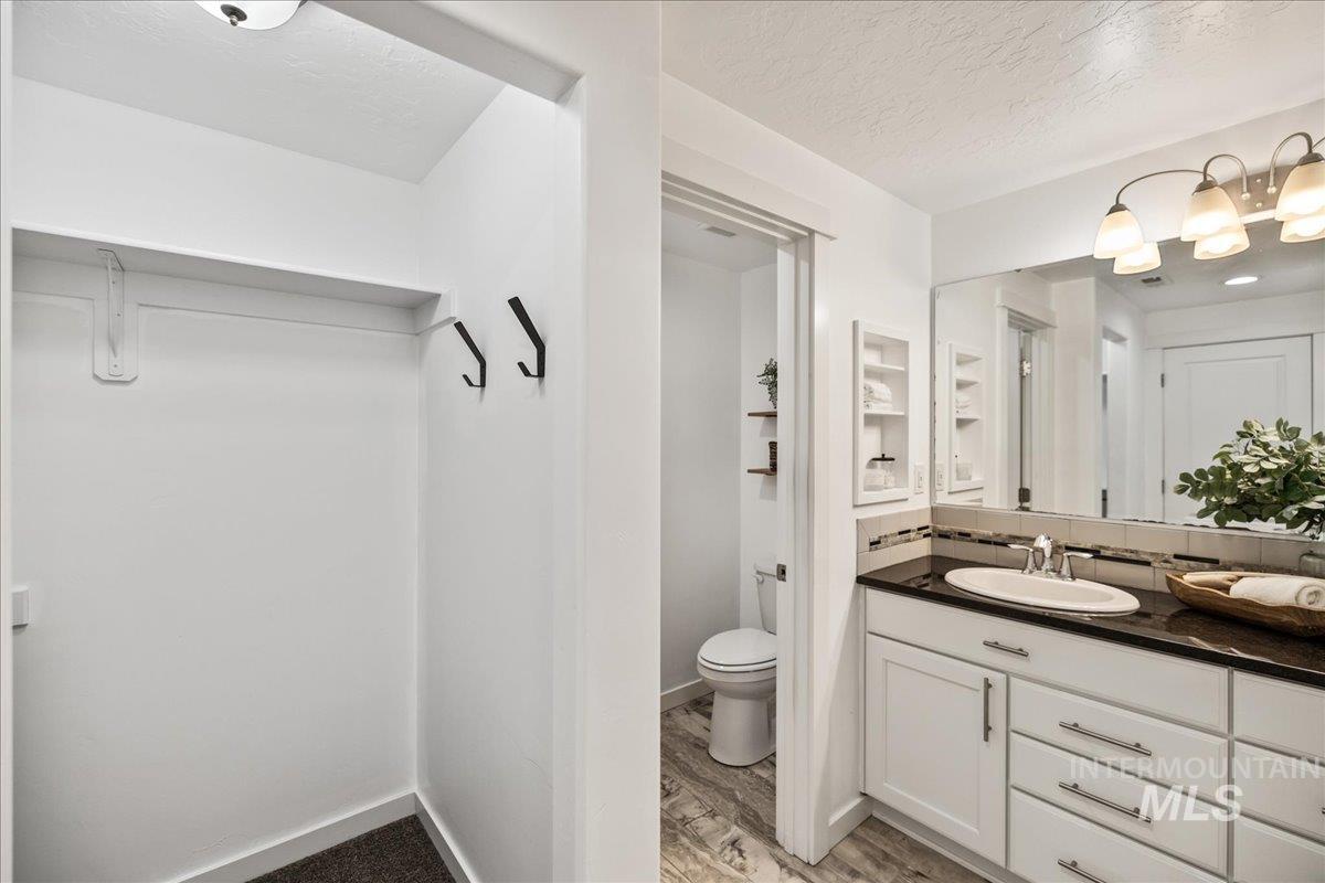 1314 N Highwood Ave, Boise, Idaho 83713, 3 Bedrooms, 2 Bathrooms, Residential For Sale, Price $499,000, 98975994