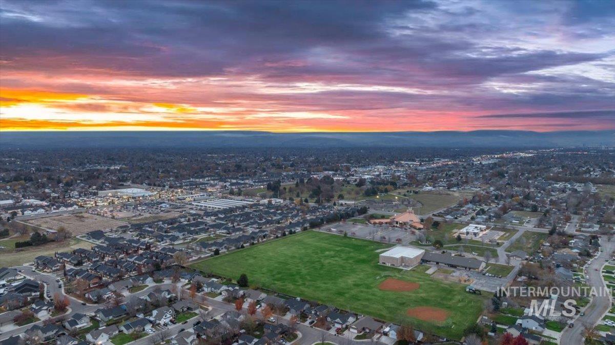 1314 N Highwood Ave, Boise, Idaho 83713, 3 Bedrooms, 2 Bathrooms, Residential For Sale, Price $499,000, 98975994