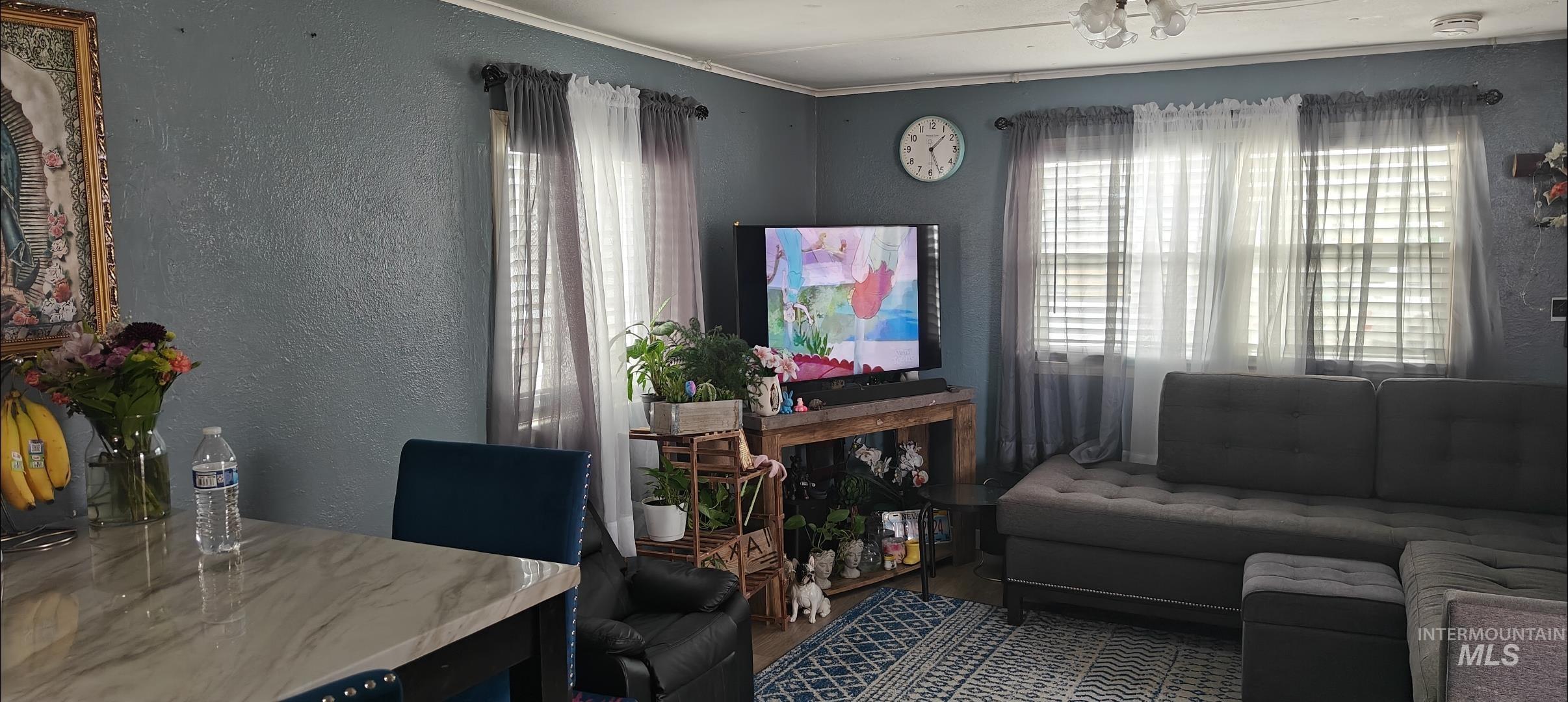 818 N Illinois Ave, Caldwell, Idaho 83605, 2 Bedrooms, 1 Bathroom, Residential For Sale, Price $40,000, 98975995