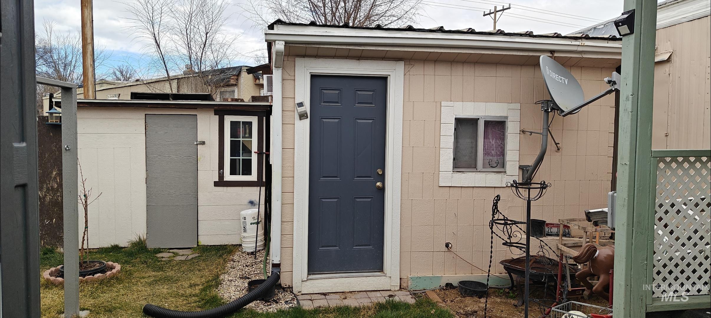 818 N Illinois Ave, Caldwell, Idaho 83605, 2 Bedrooms, 1 Bathroom, Residential For Sale, Price $40,000, 98975995