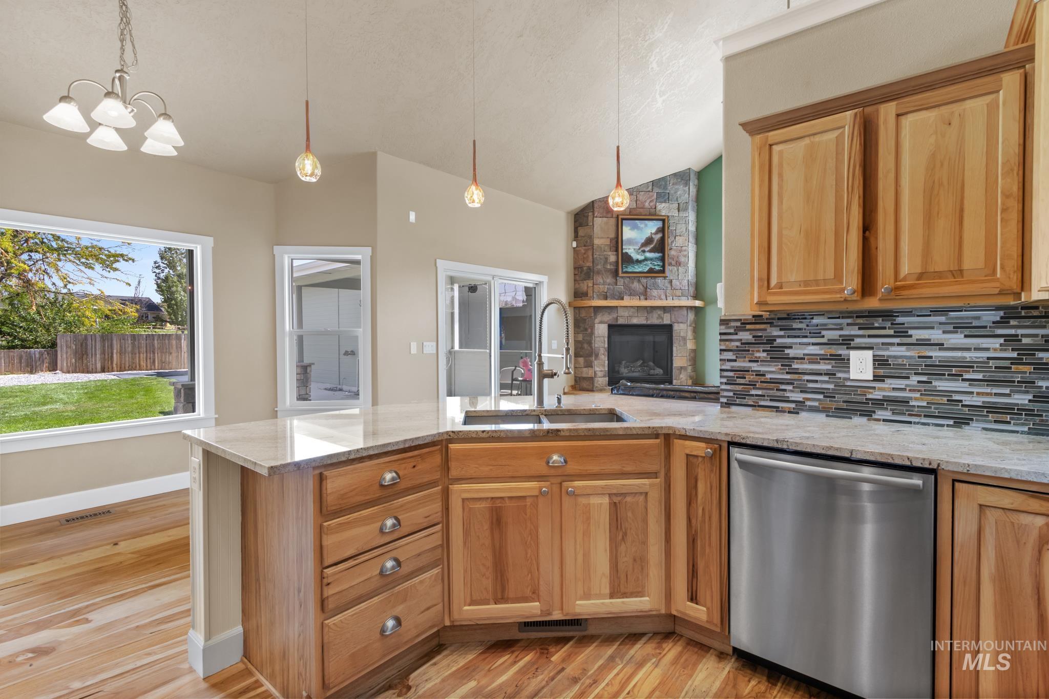 3300 S Stanford Street, Nampa, Idaho 83686, 4 Bedrooms, 3.5 Bathrooms, Residential For Sale, Price $749,500, 98975997