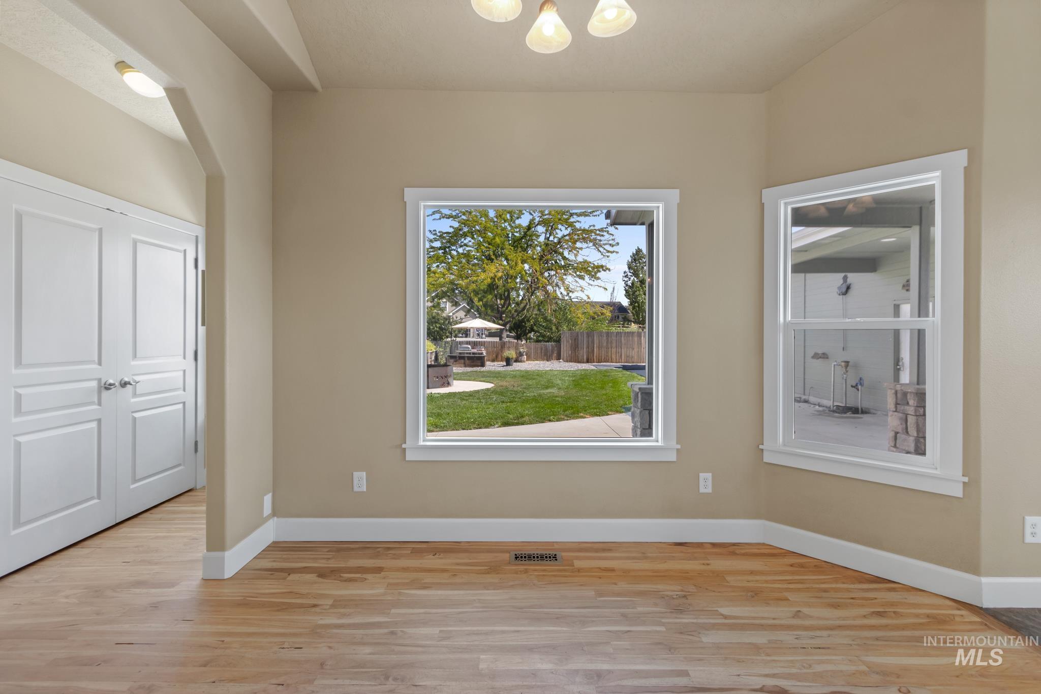 3300 S Stanford Street, Nampa, Idaho 83686, 4 Bedrooms, 3.5 Bathrooms, Residential For Sale, Price $749,500, 98975997