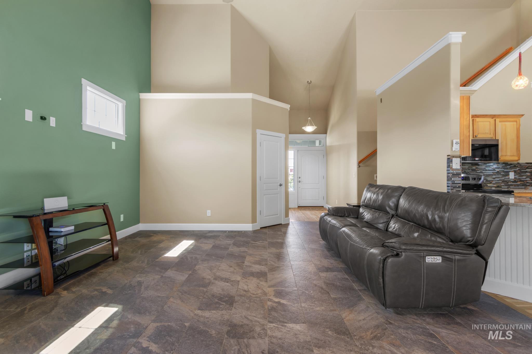 3300 S Stanford Street, Nampa, Idaho 83686, 4 Bedrooms, 3.5 Bathrooms, Residential For Sale, Price $749,500, 98975997