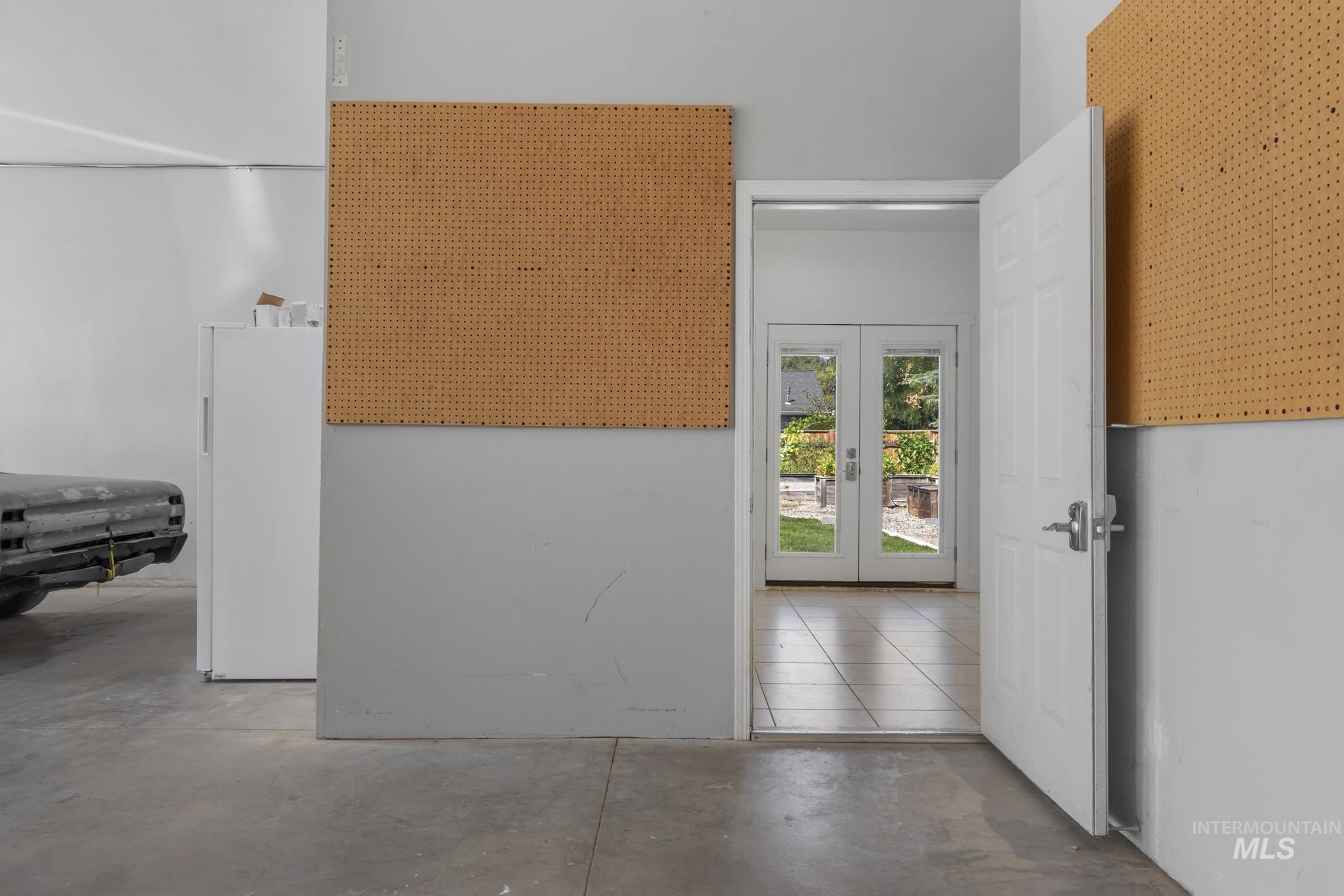 3300 S Stanford Street, Nampa, Idaho 83686, 4 Bedrooms, 3.5 Bathrooms, Residential For Sale, Price $749,500, 98975997