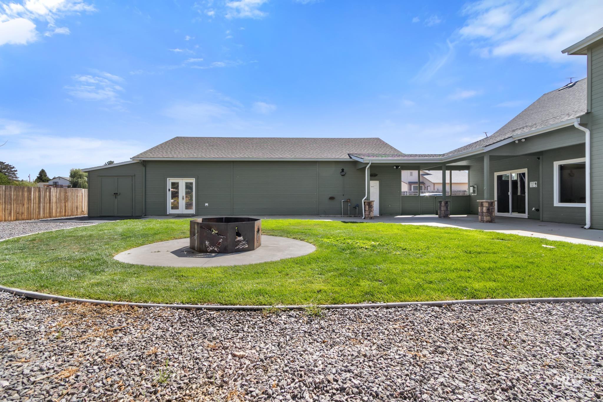 3300 S Stanford Street, Nampa, Idaho 83686, 4 Bedrooms, 3.5 Bathrooms, Residential For Sale, Price $749,500, 98975997