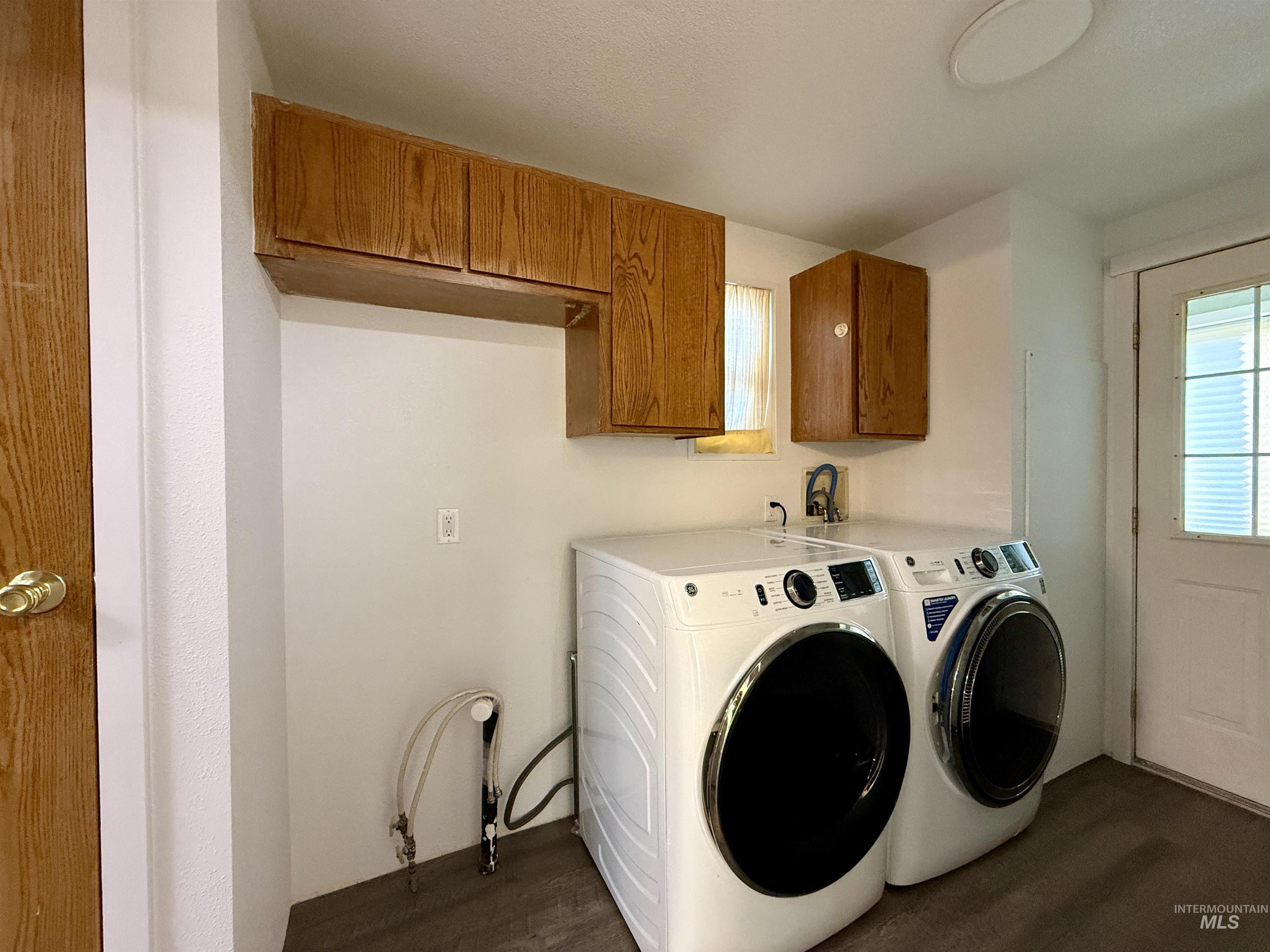 515 S C Street, Grangeville, Idaho 83530, 3 Bedrooms, 2 Bathrooms, Residential For Sale, Price $309,500, 98975998