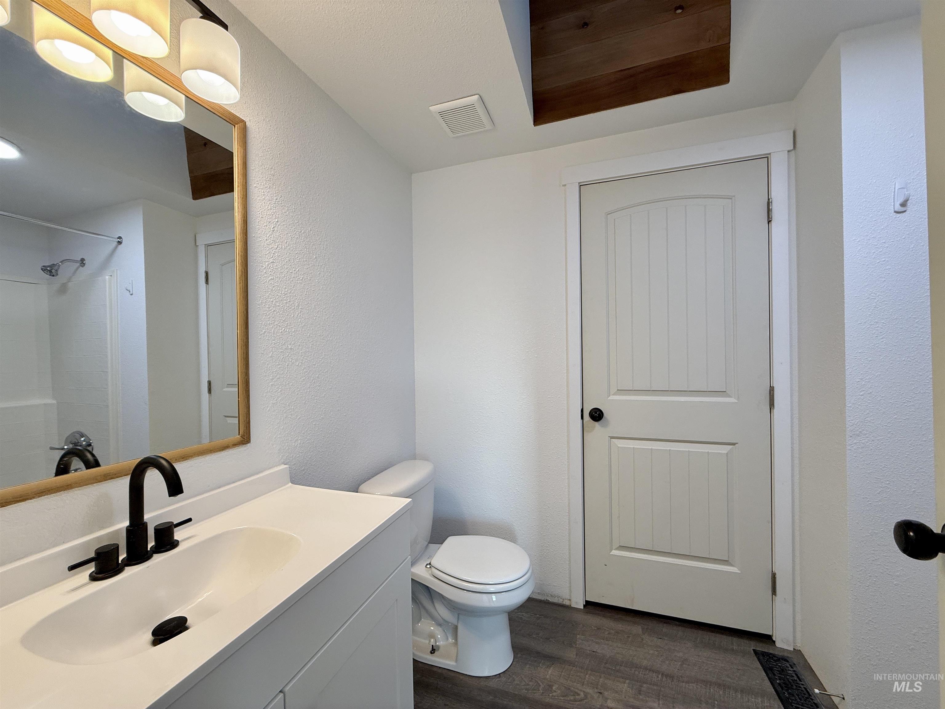 515 S C Street, Grangeville, Idaho 83530, 3 Bedrooms, 2 Bathrooms, Residential For Sale, Price $309,500, 98975998