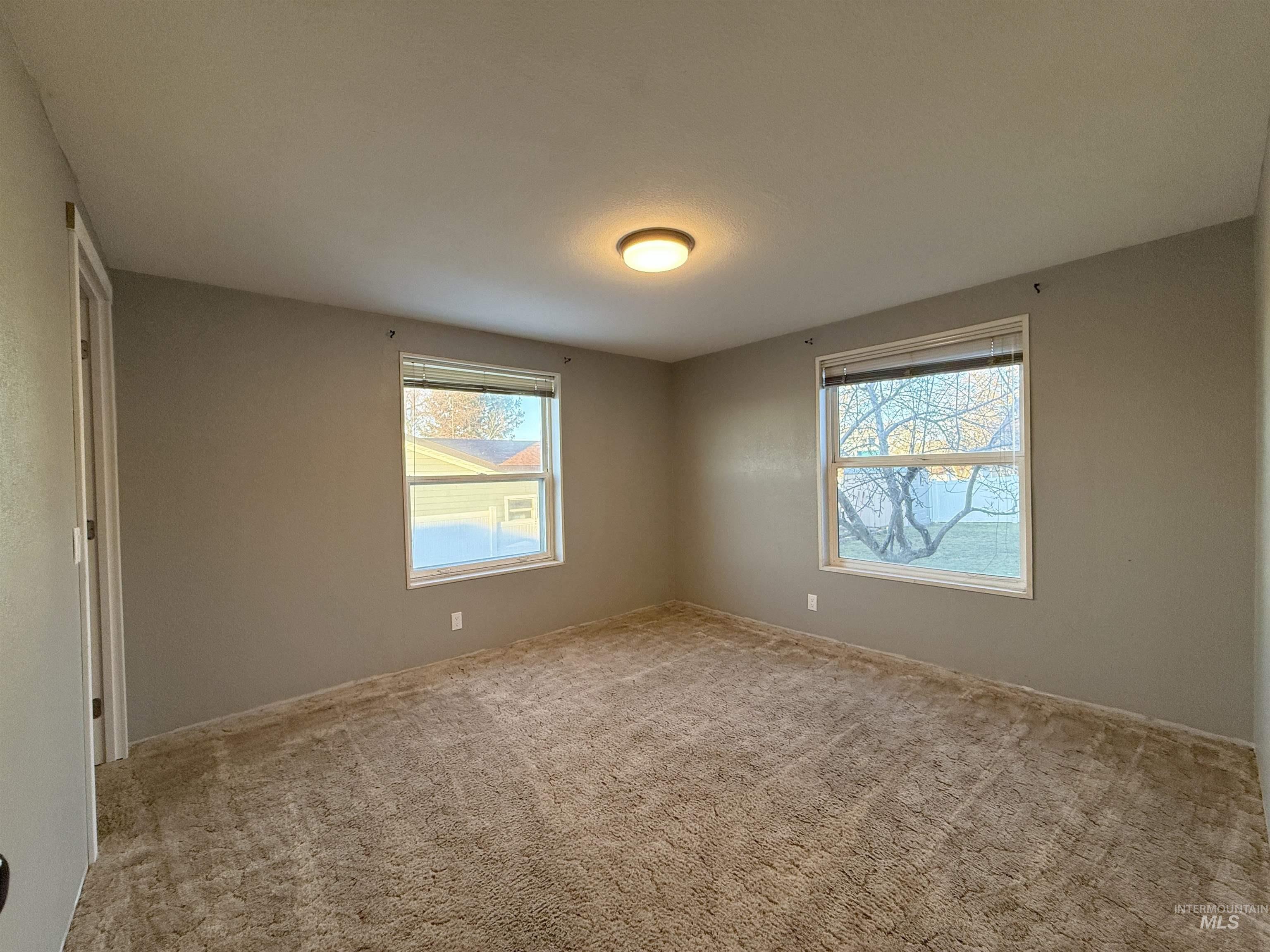 515 S C Street, Grangeville, Idaho 83530, 3 Bedrooms, 2 Bathrooms, Residential For Sale, Price $309,500, 98975998