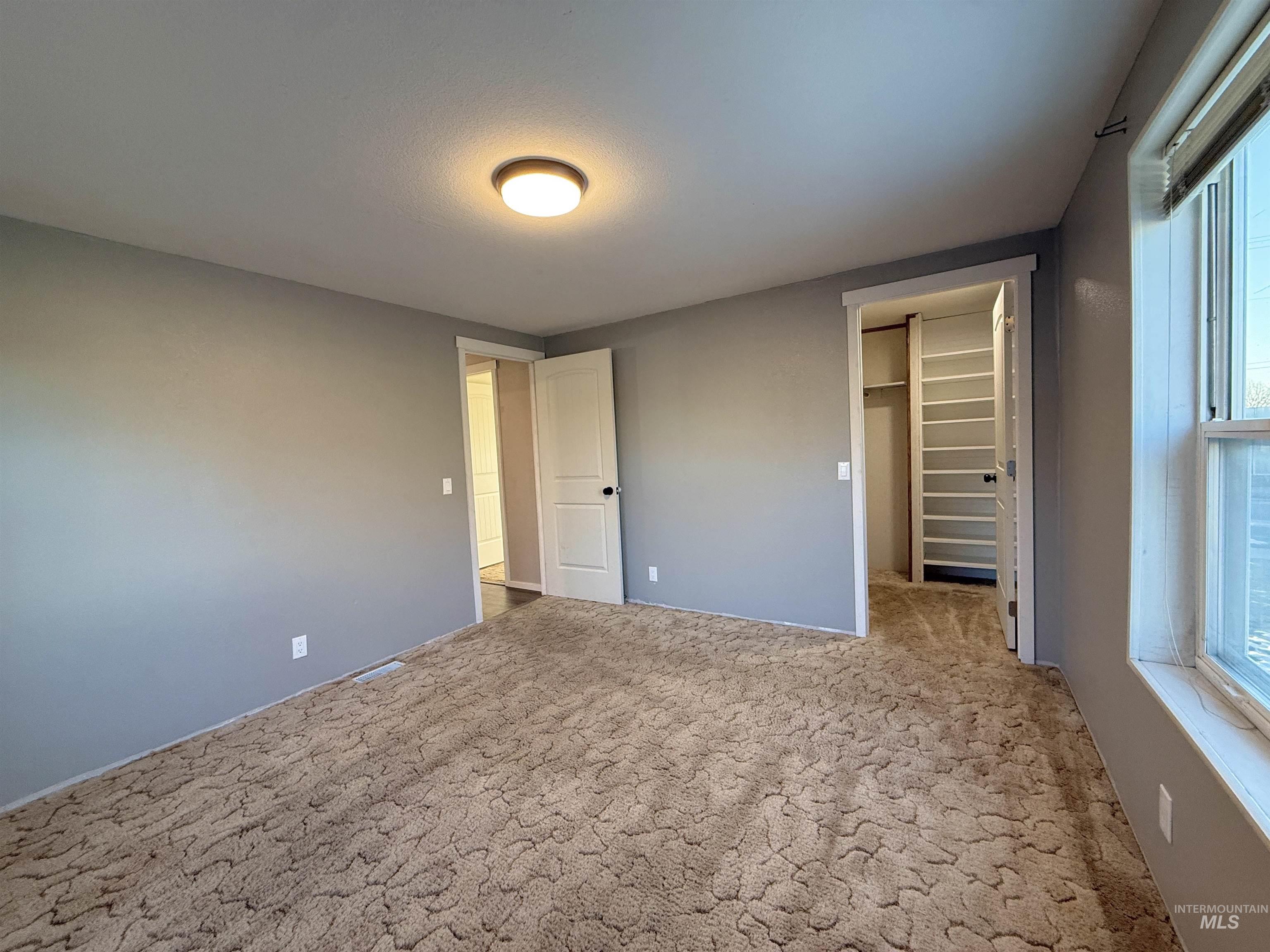 515 S C Street, Grangeville, Idaho 83530, 3 Bedrooms, 2 Bathrooms, Residential For Sale, Price $309,500, 98975998