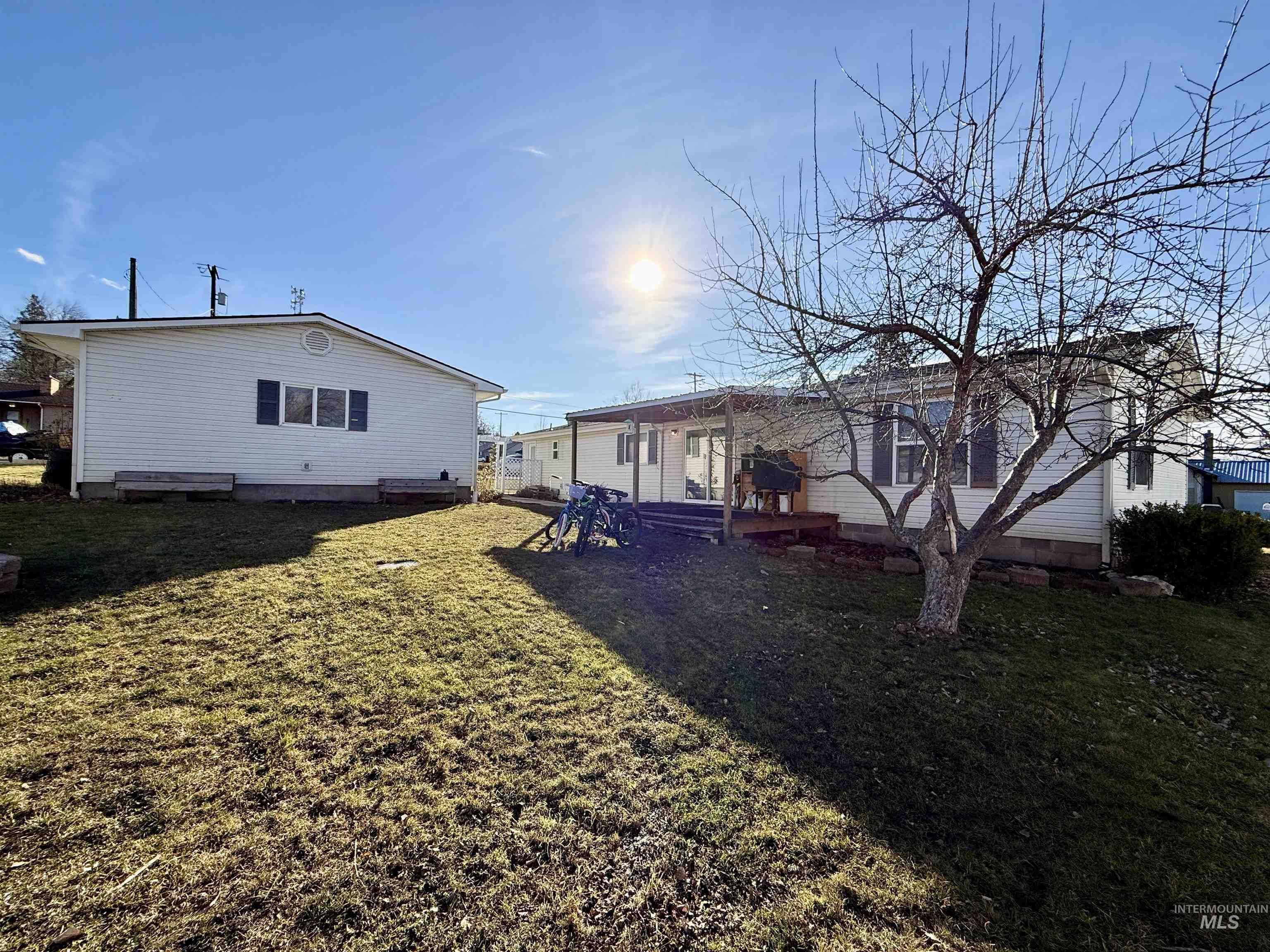 515 S C Street, Grangeville, Idaho 83530, 3 Bedrooms, 2 Bathrooms, Residential For Sale, Price $309,500, 98975998