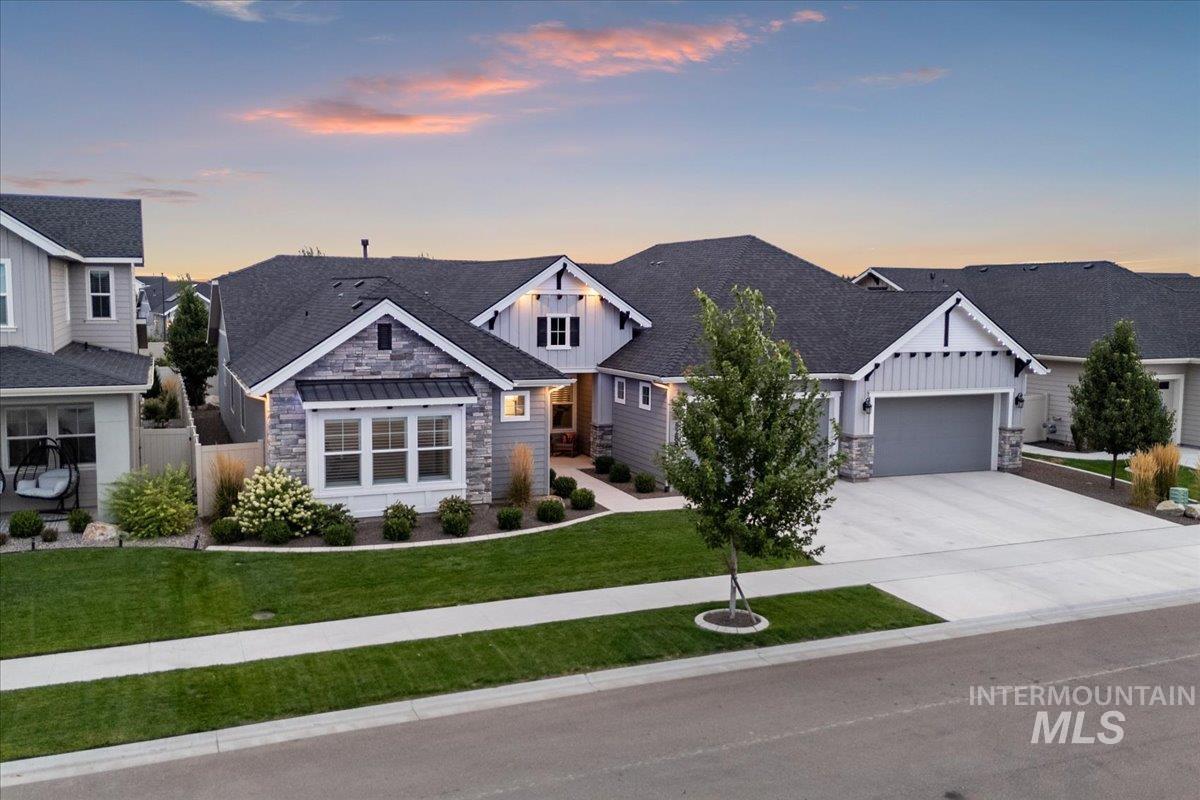 5288 W Maggio Dr, Meridian, Idaho 83646, 5 Bedrooms, 4.5 Bathrooms, Residential For Sale, Price $980,000,MLS 98975999