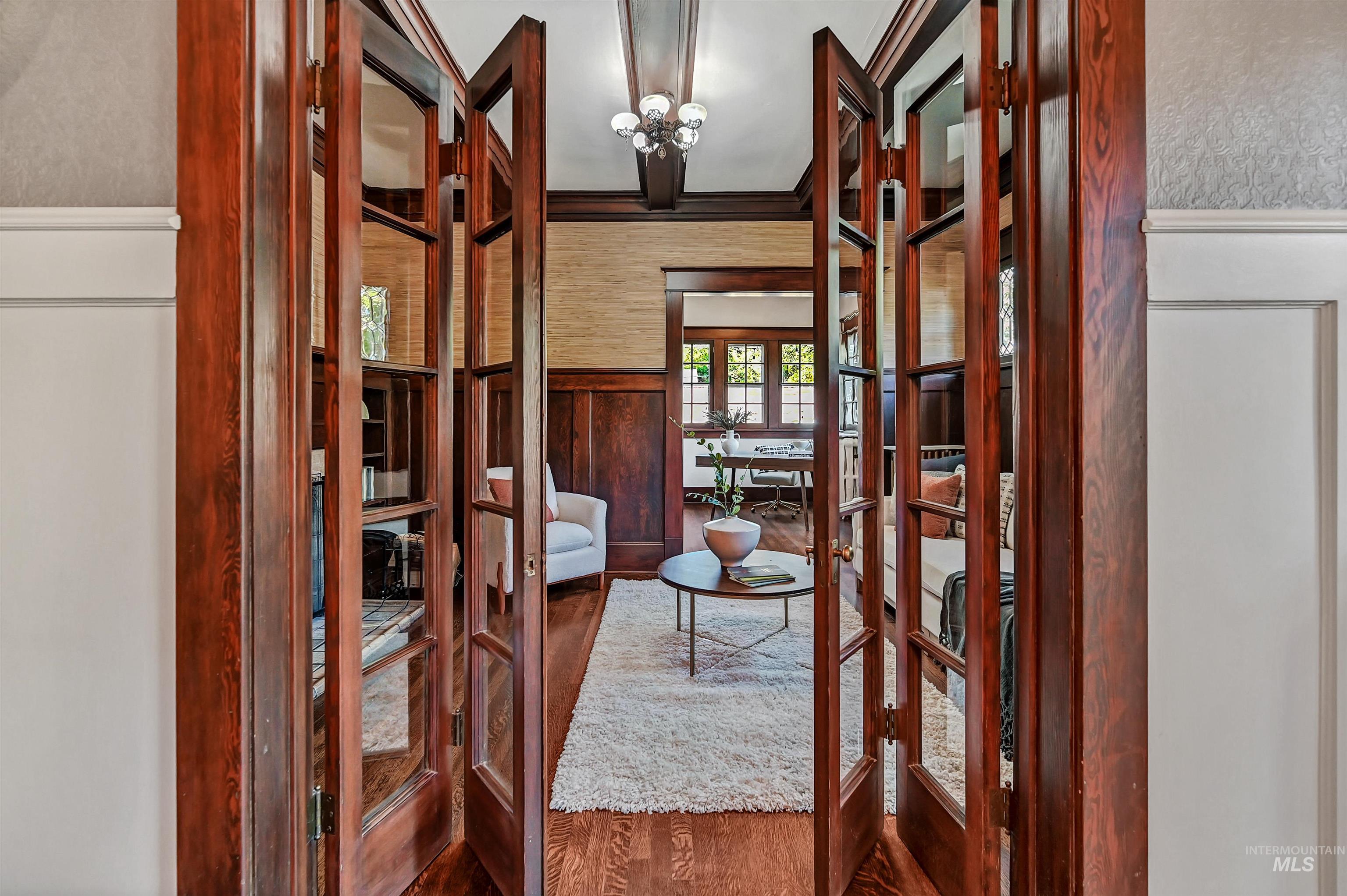 1019 N 9Th St, Boise, Idaho 83702-4232, 4 Bedrooms, 2.5 Bathrooms, Residential For Sale, Price $1,950,000,MLS 98976000