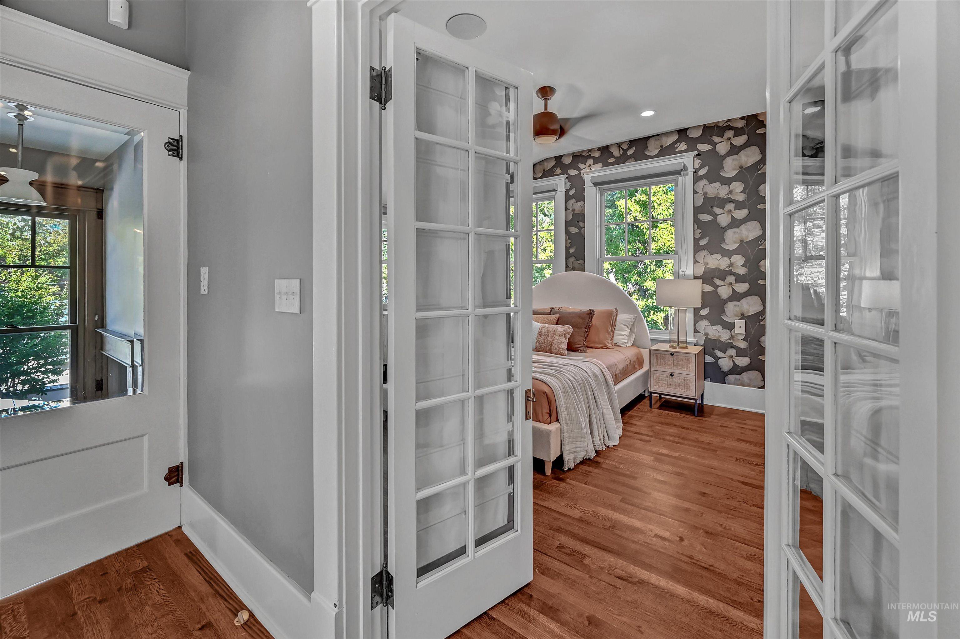 1019 N 9Th St, Boise, Idaho 83702-4232, 4 Bedrooms, 2.5 Bathrooms, Residential For Sale, Price $1,950,000,MLS 98976000