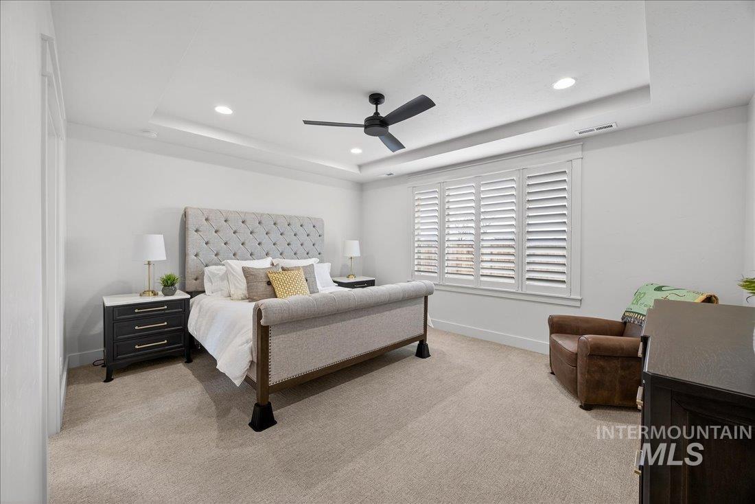 438 S Big Star Ln, Eagle, Idaho 83616, 3 Bedrooms, 2 Bathrooms, Residential For Sale, Price $588,800, 98976001