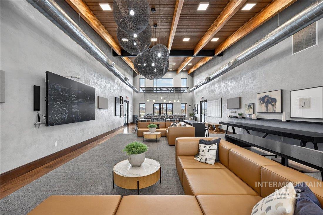 438 S Big Star Ln, Eagle, Idaho 83616, 3 Bedrooms, 2 Bathrooms, Residential For Sale, Price $588,800, 98976001