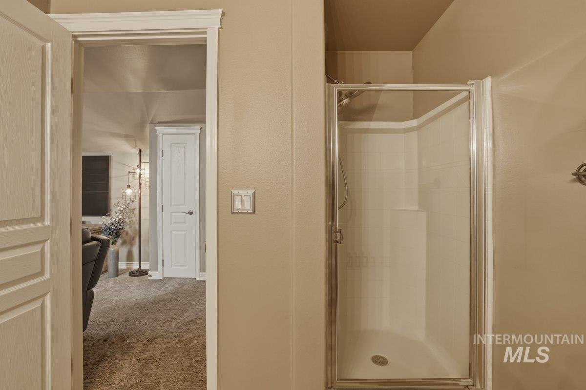 2278 N Waggle Place, Meridian, Idaho 83642, 3 Bedrooms, 3 Bathrooms, Residential For Sale, Price $739,900, 98976003