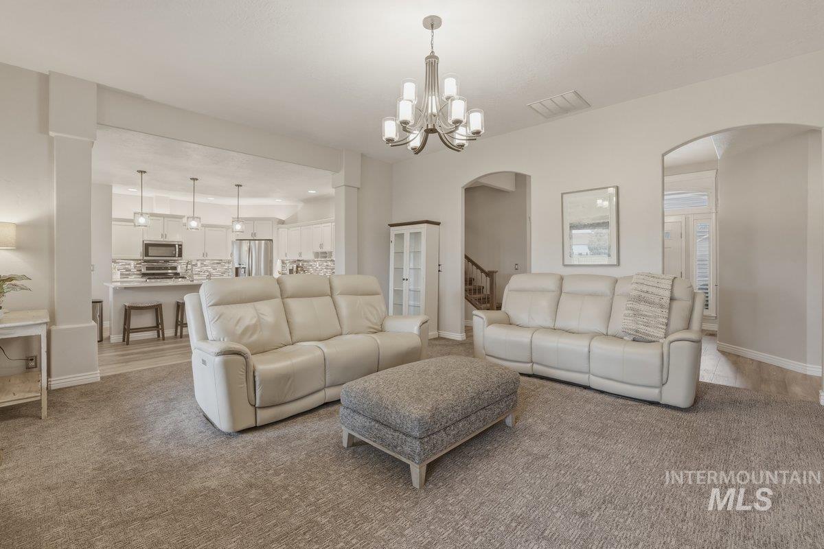 2278 N Waggle Place, Meridian, Idaho 83642, 3 Bedrooms, 3 Bathrooms, Residential For Sale, Price $739,900, 98976003