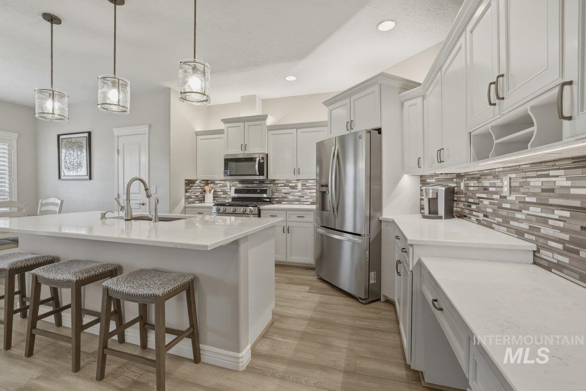 2278 N Waggle Place, Meridian, Idaho 83642, 3 Bedrooms, 3 Bathrooms, Residential For Sale, Price $739,900, 98976003