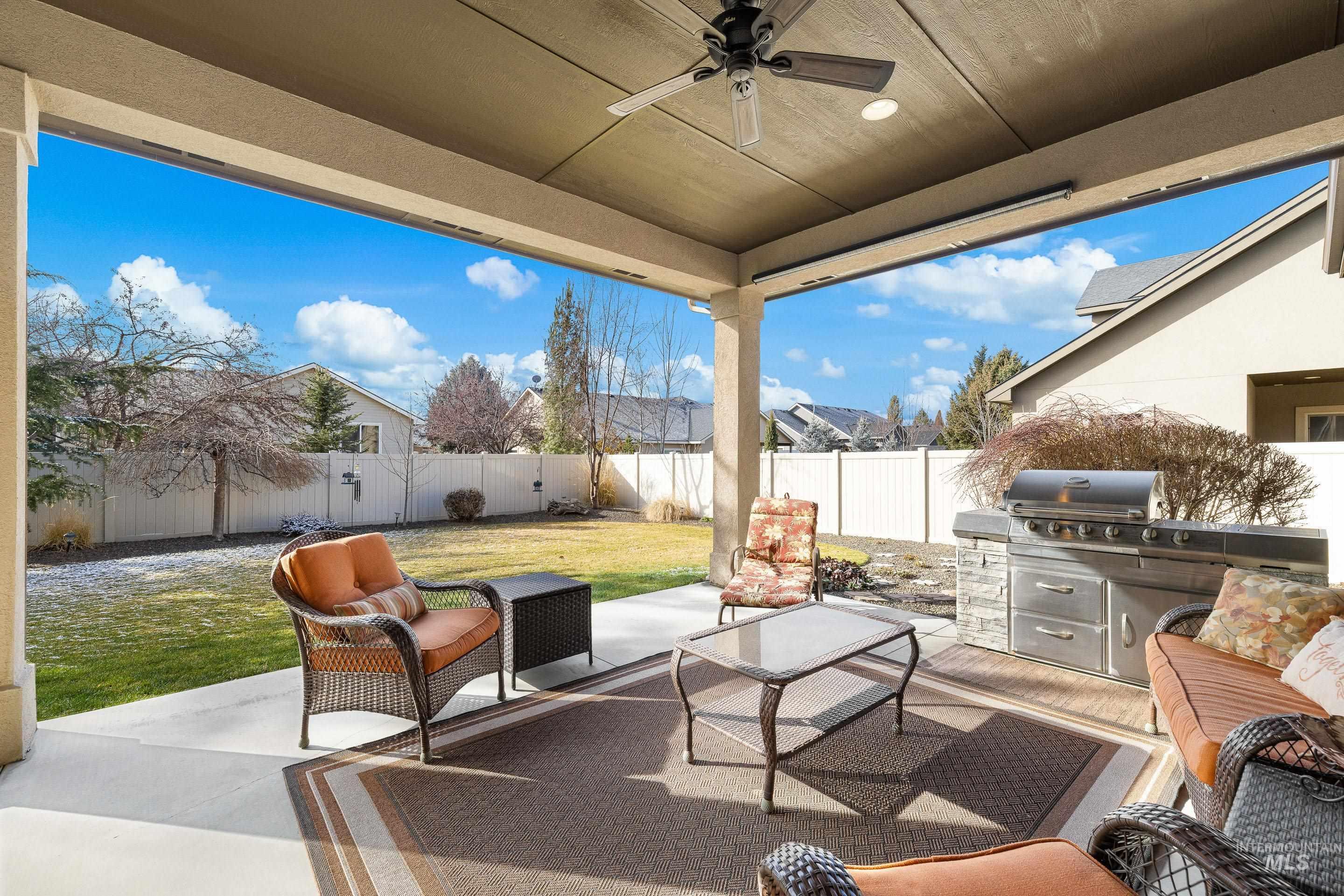 2037 W Sagwon, Kuna, Idaho 83634, 3 Bedrooms, 2 Bathrooms, Residential For Sale, Price $828,000, 98976005