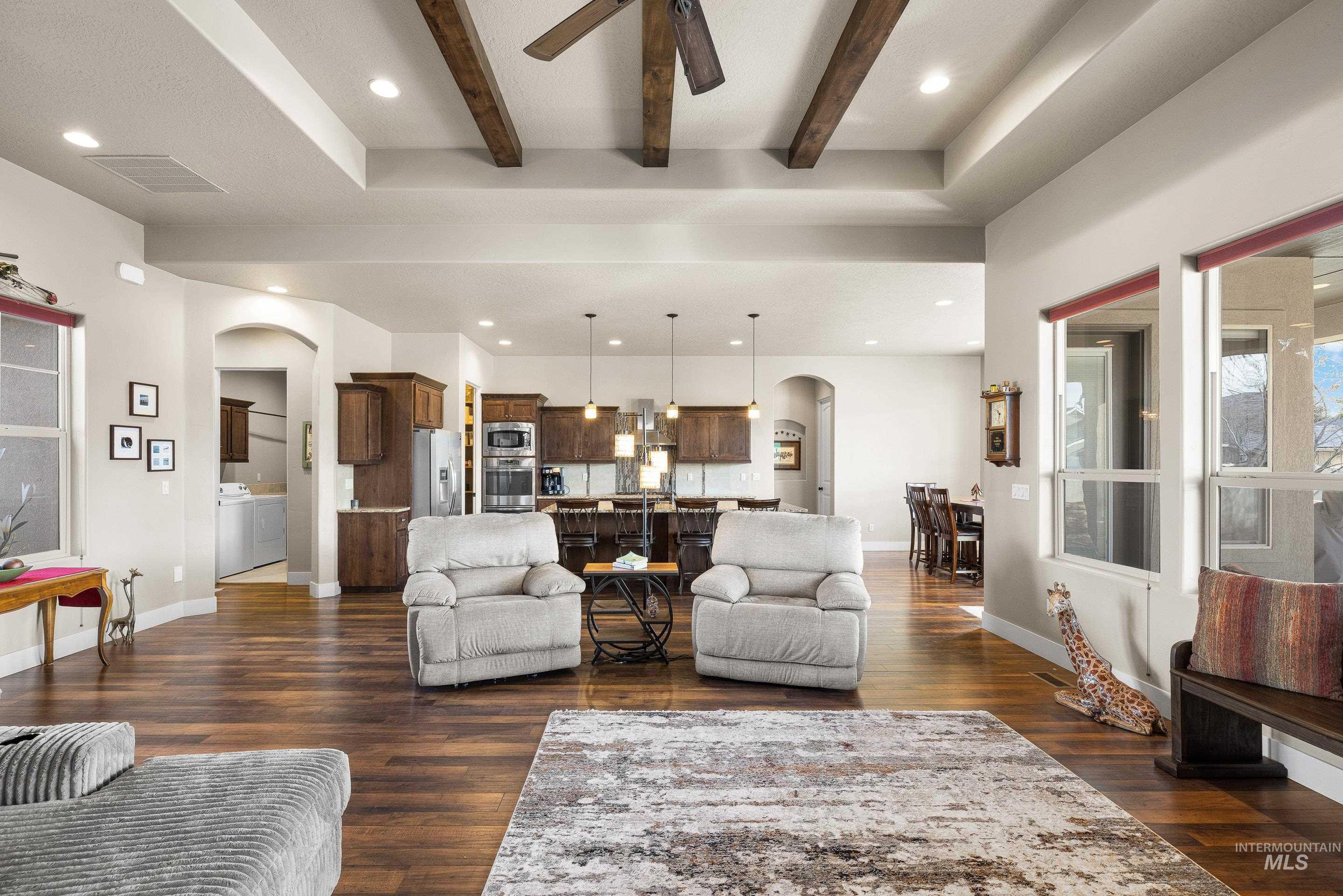 2037 W Sagwon, Kuna, Idaho 83634, 3 Bedrooms, 2 Bathrooms, Residential For Sale, Price $828,000, 98976005