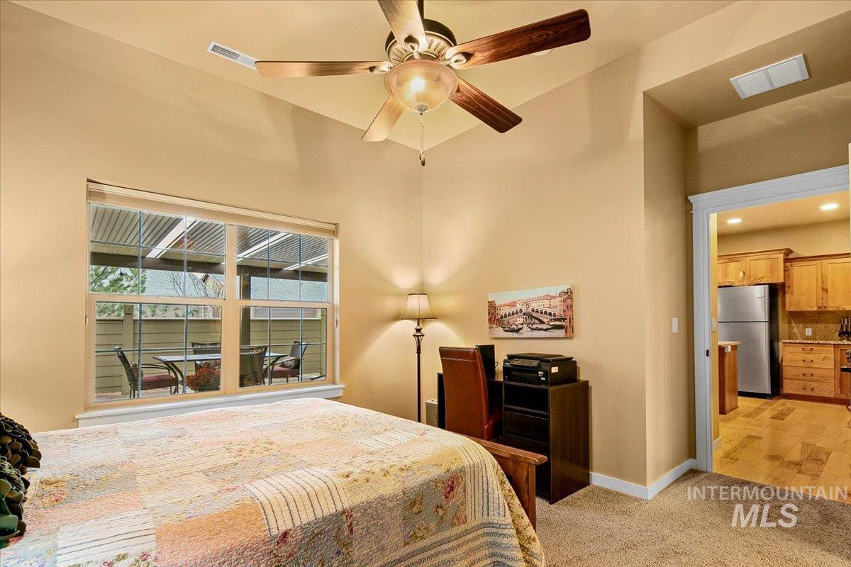 2986 N Cloverdale Rd., Boise, Idaho 83713, 2 Bedrooms, 2 Bathrooms, Residential For Sale, Price $445,000, 98976007