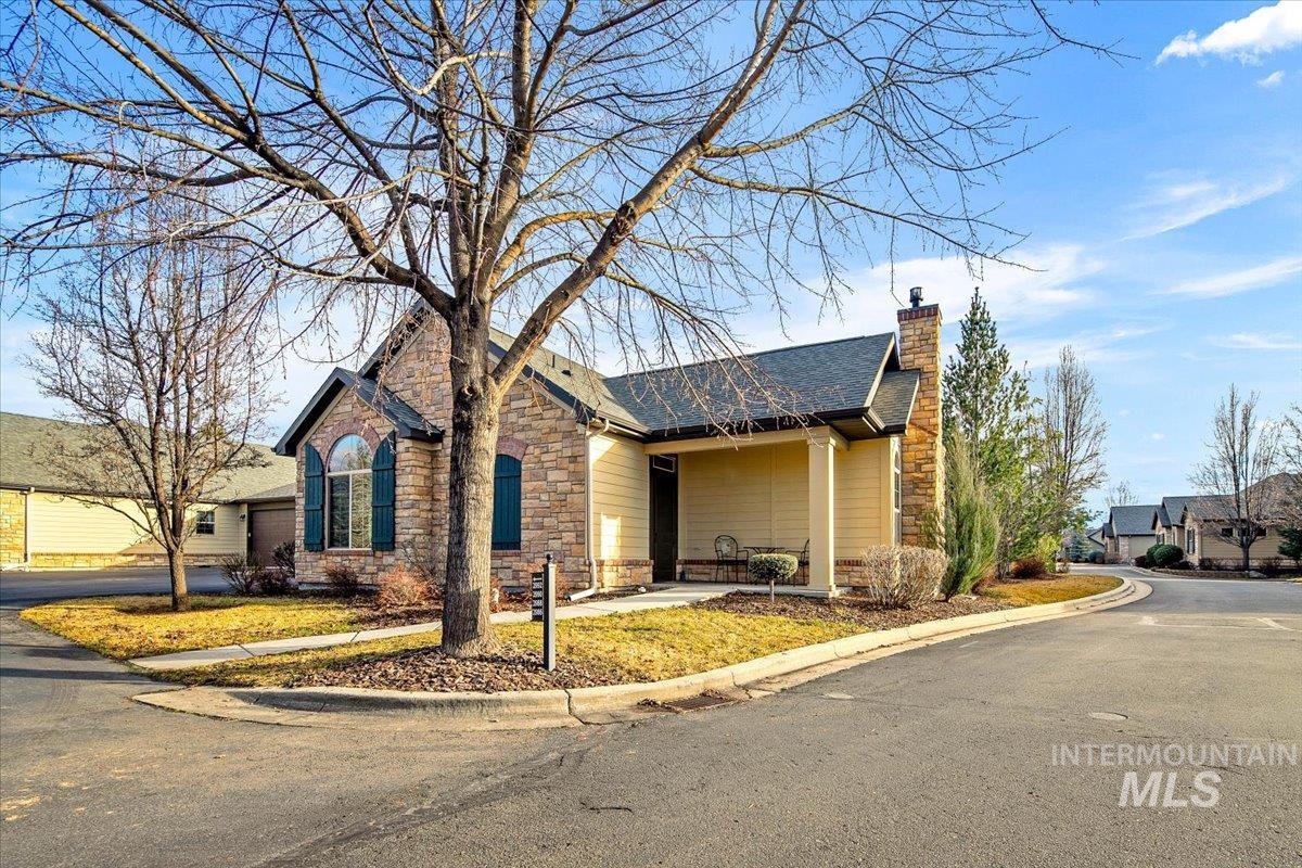 2986 N Cloverdale Rd., Boise, Idaho 83713, 2 Bedrooms, 2 Bathrooms, Residential For Sale, Price $445,000, 98976007