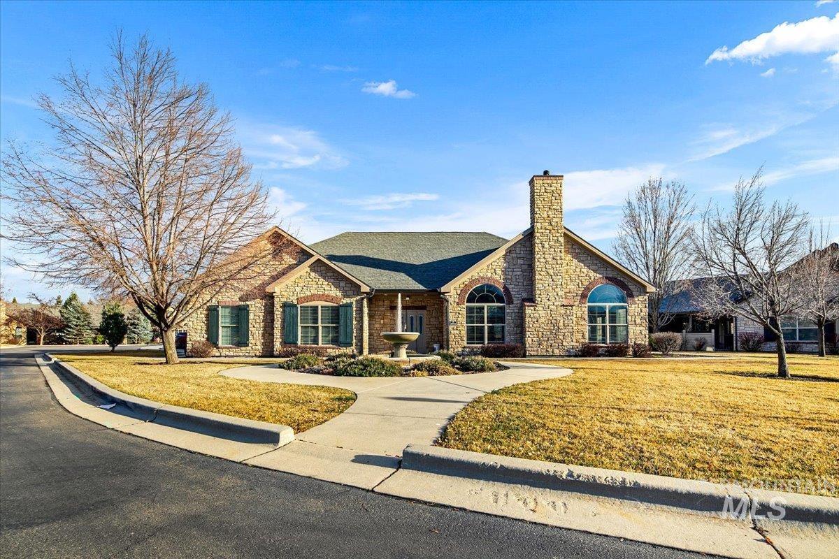 2986 N Cloverdale Rd., Boise, Idaho 83713, 2 Bedrooms, 2 Bathrooms, Residential For Sale, Price $445,000, 98976007