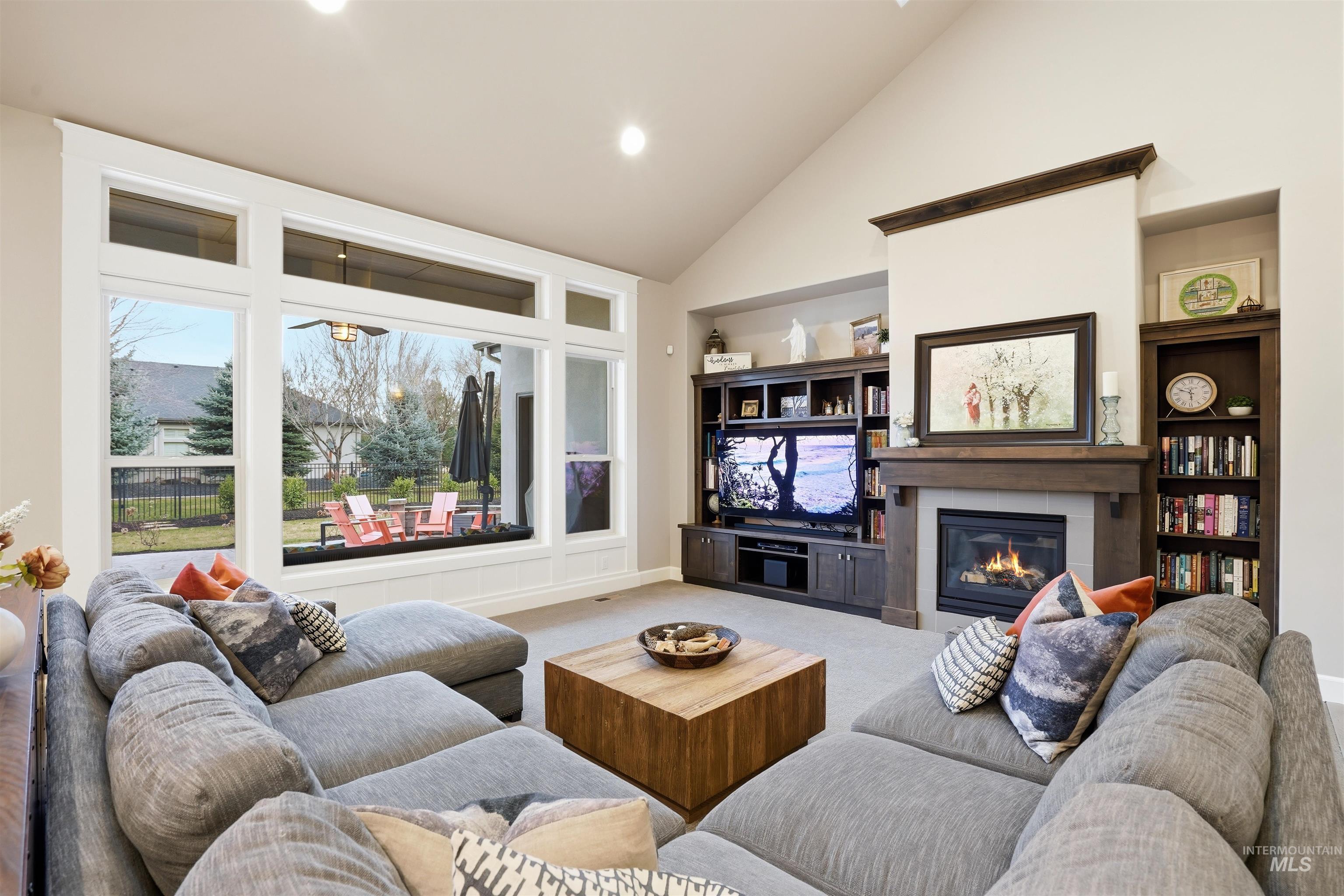 3765 W Dublin Dr, Eagle, Idaho 83616, 3 Bedrooms, 2.5 Bathrooms, Residential For Sale, Price $960,000,MLS 98976009