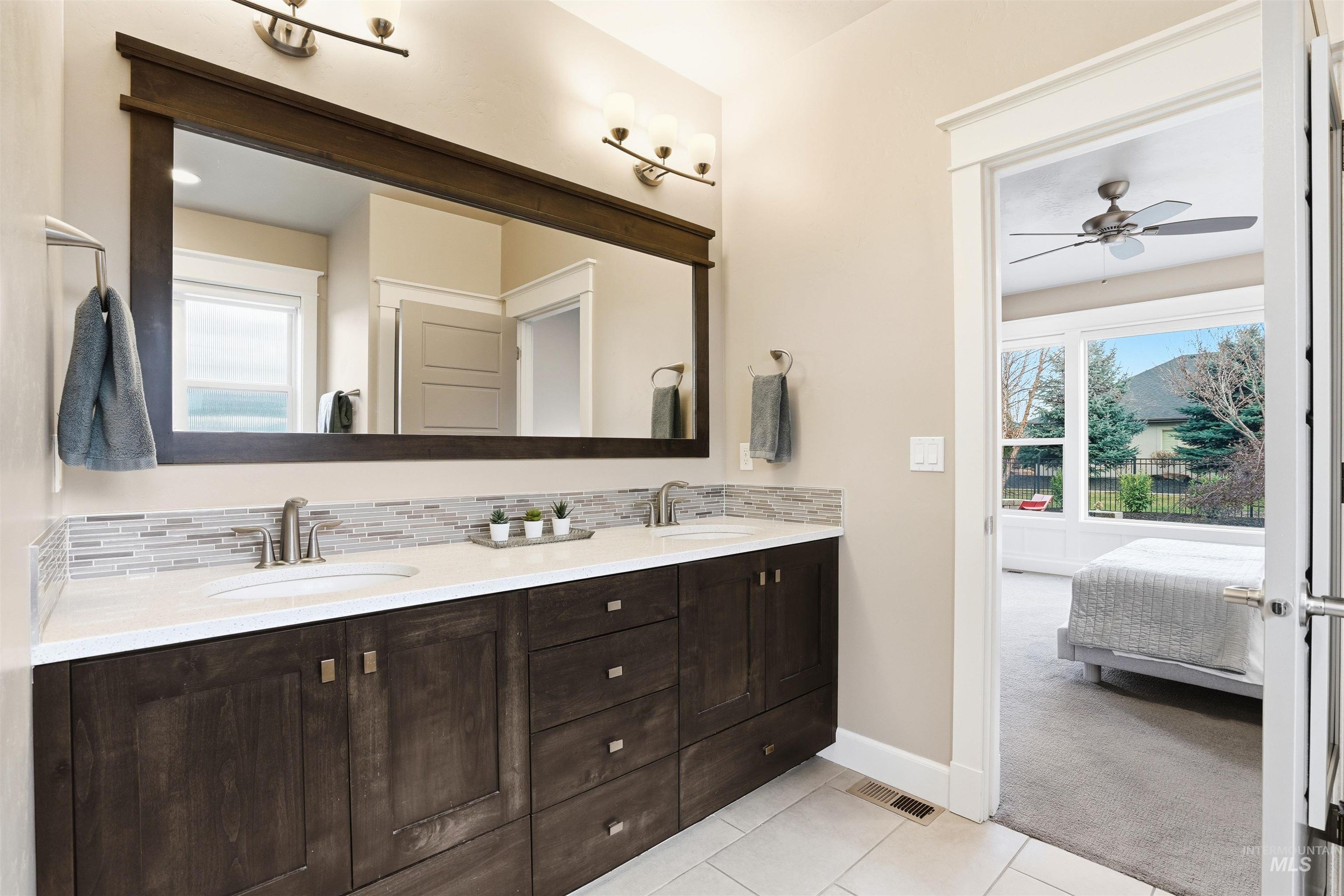 3765 W Dublin Dr, Eagle, Idaho 83616, 3 Bedrooms, 2.5 Bathrooms, Residential For Sale, Price $940,000,MLS 98976009