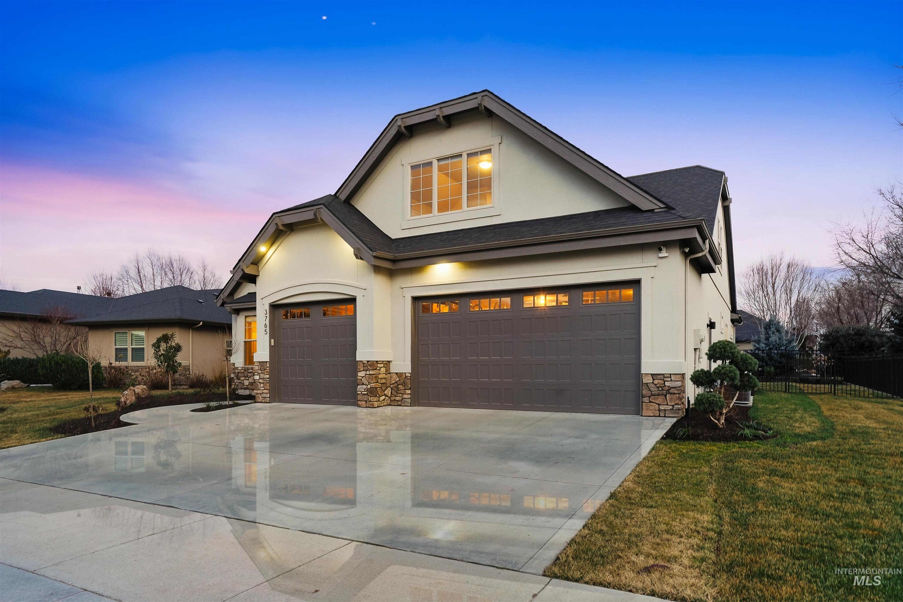 3765 W Dublin Dr, Eagle, Idaho 83616, 3 Bedrooms, 2.5 Bathrooms, Residential For Sale, Price $960,000,MLS 98976009