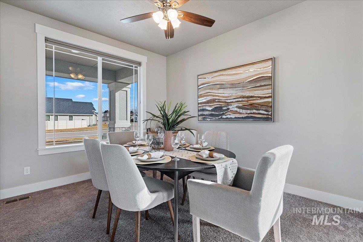 2039 N Bull Whip Ave., Middleton, Idaho 83644, 4 Bedrooms, 3.5 Bathrooms, Residential For Sale, Price $649,990, 98976010