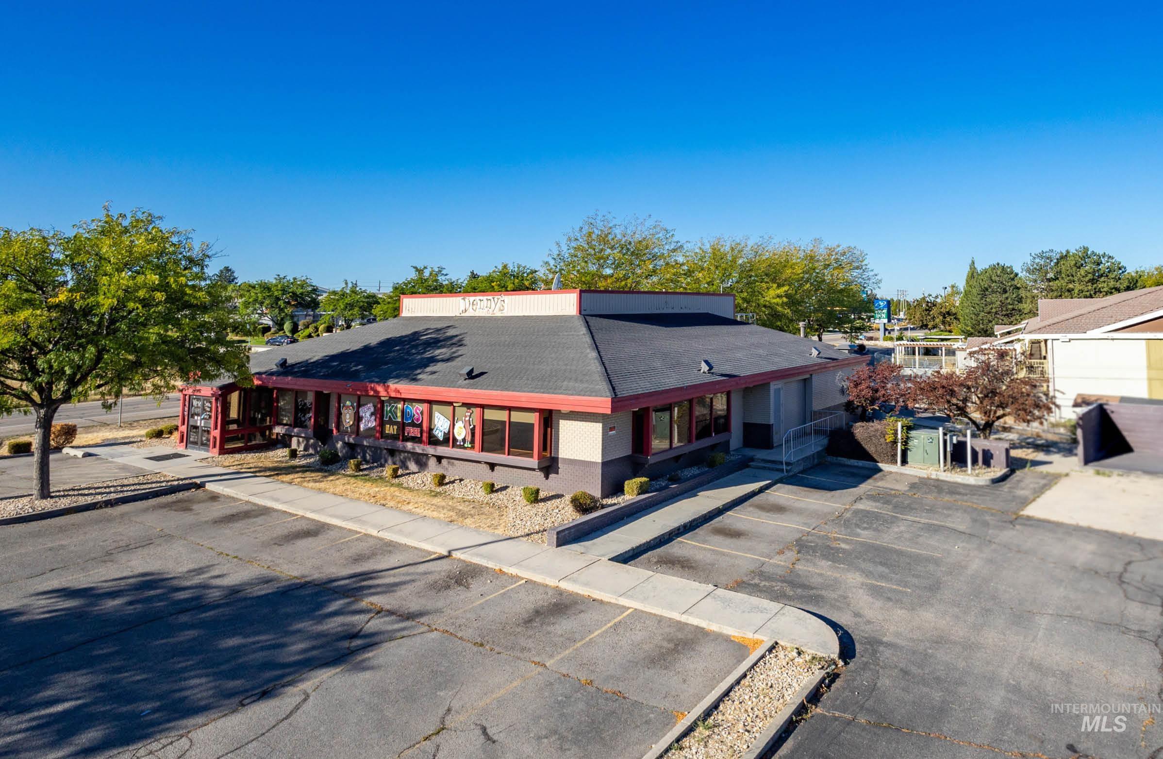 2580 W Airport Way, Boise, Idaho 83705, Business/Commercial For Sale, Price $1,495,000, 98976011