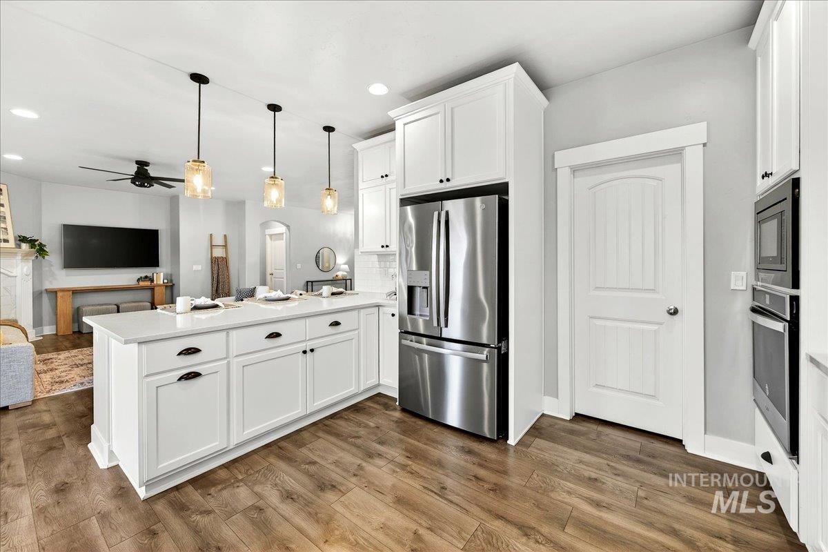 5903 W Mattawa Dr., Meridian, Idaho 83646, 4 Bedrooms, 2 Bathrooms, Residential For Sale, Price $630,000, 98976015