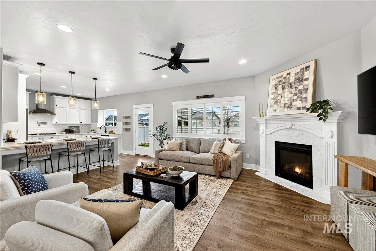 5903 W Mattawa Dr., Meridian, Idaho 83646, 4 Bedrooms, 2 Bathrooms, Residential For Sale, Price $630,000, 98976015